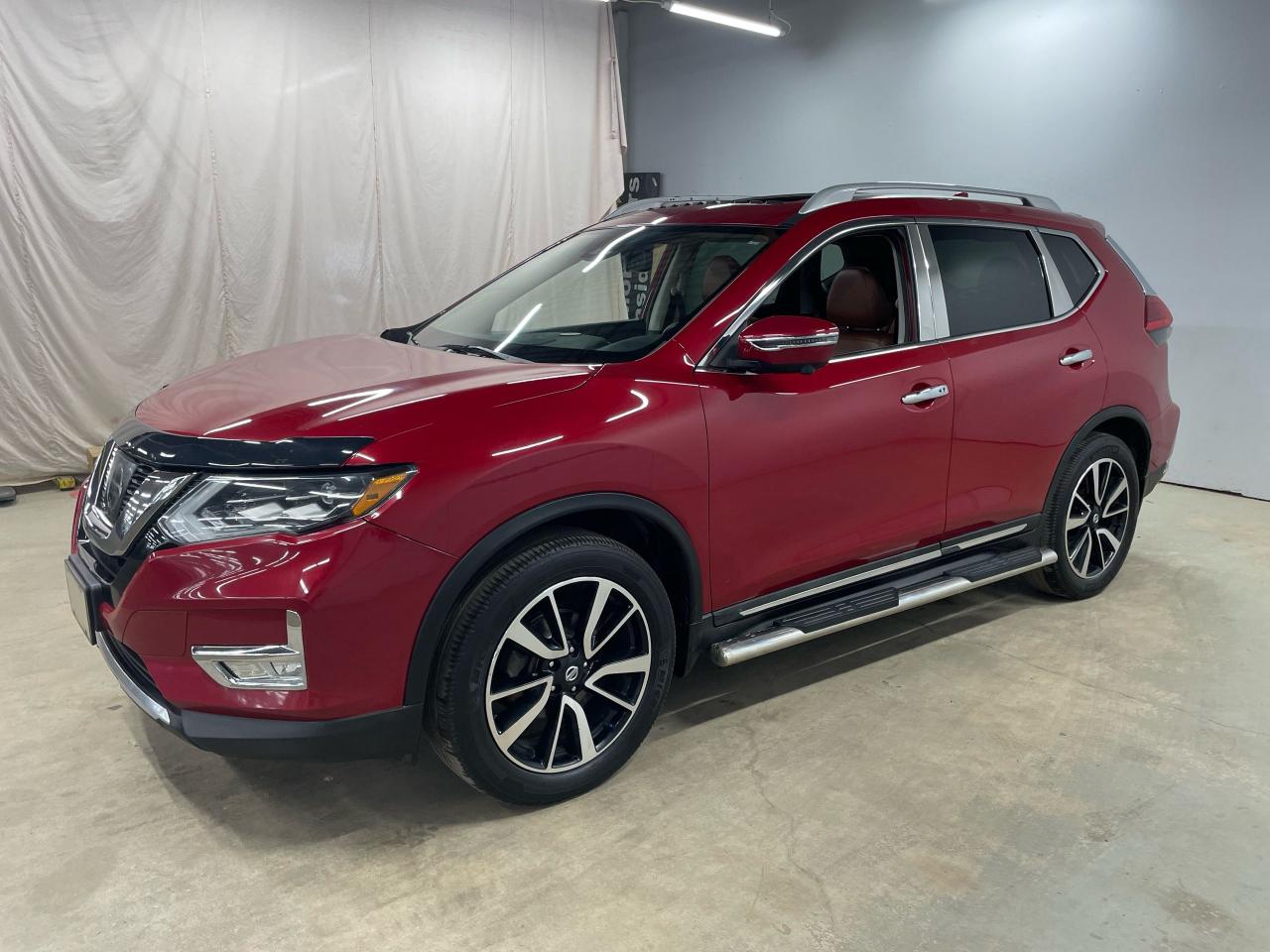 2017 Nissan Rogue SL Photo2