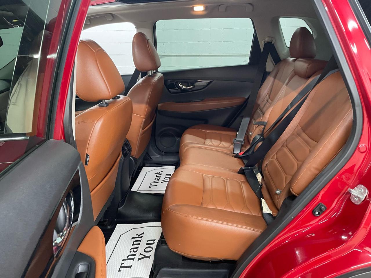 2017 Nissan Rogue SL Photo9