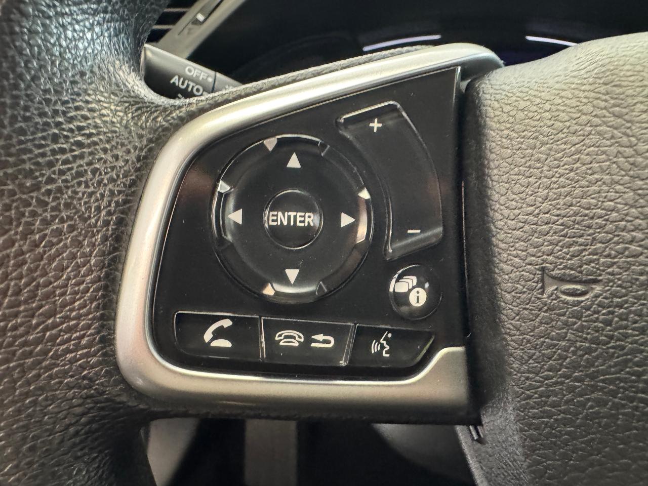 2019 Honda Civic LX Manual+New Tires+Brakes+ACCIDENT FREE - Photo #40
