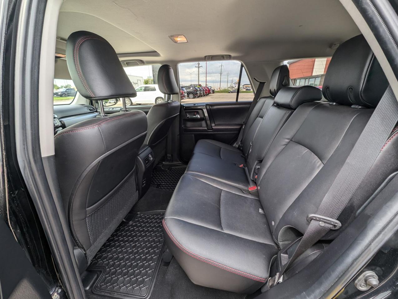 2018 Toyota 4Runner TRD OFF-ROAD | Leather| Crawl control - Photo #8