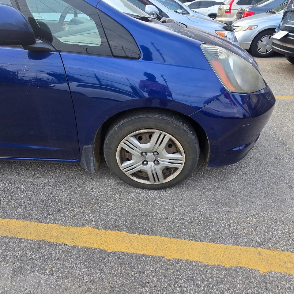 2012 Honda Fit LX - Photo #4