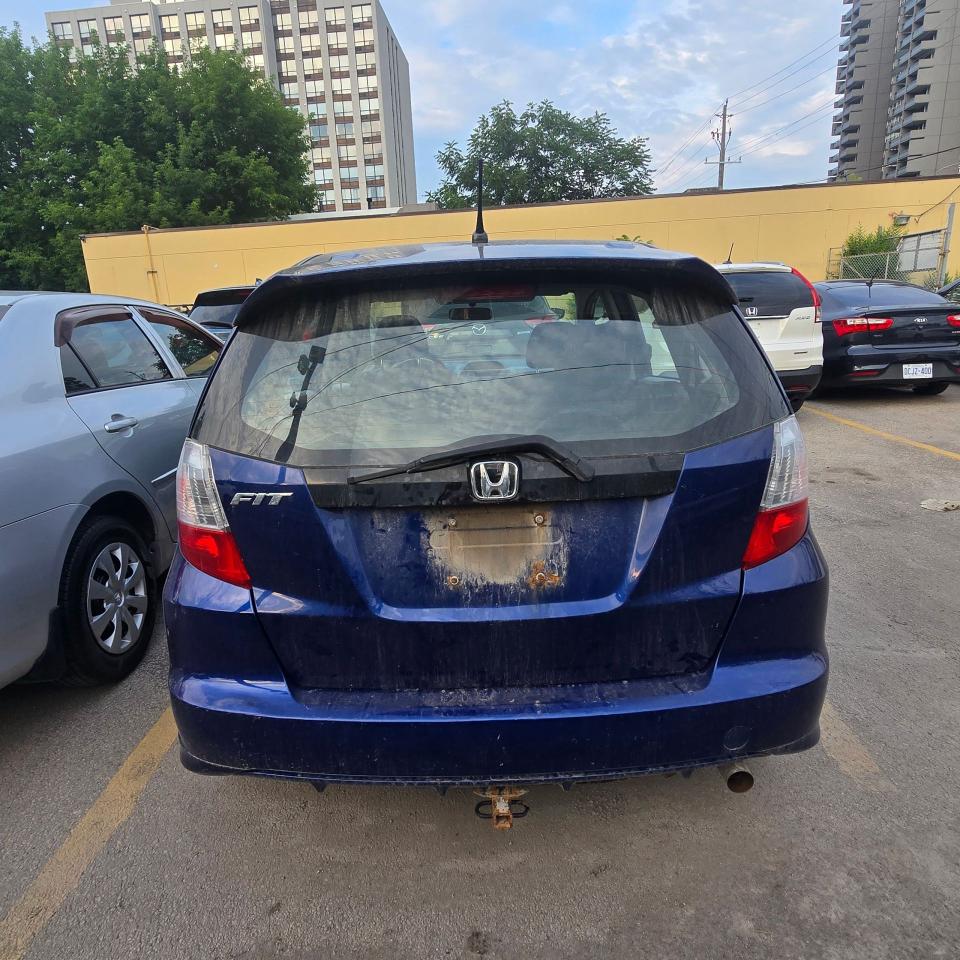 2012 Honda Fit LX Photo4