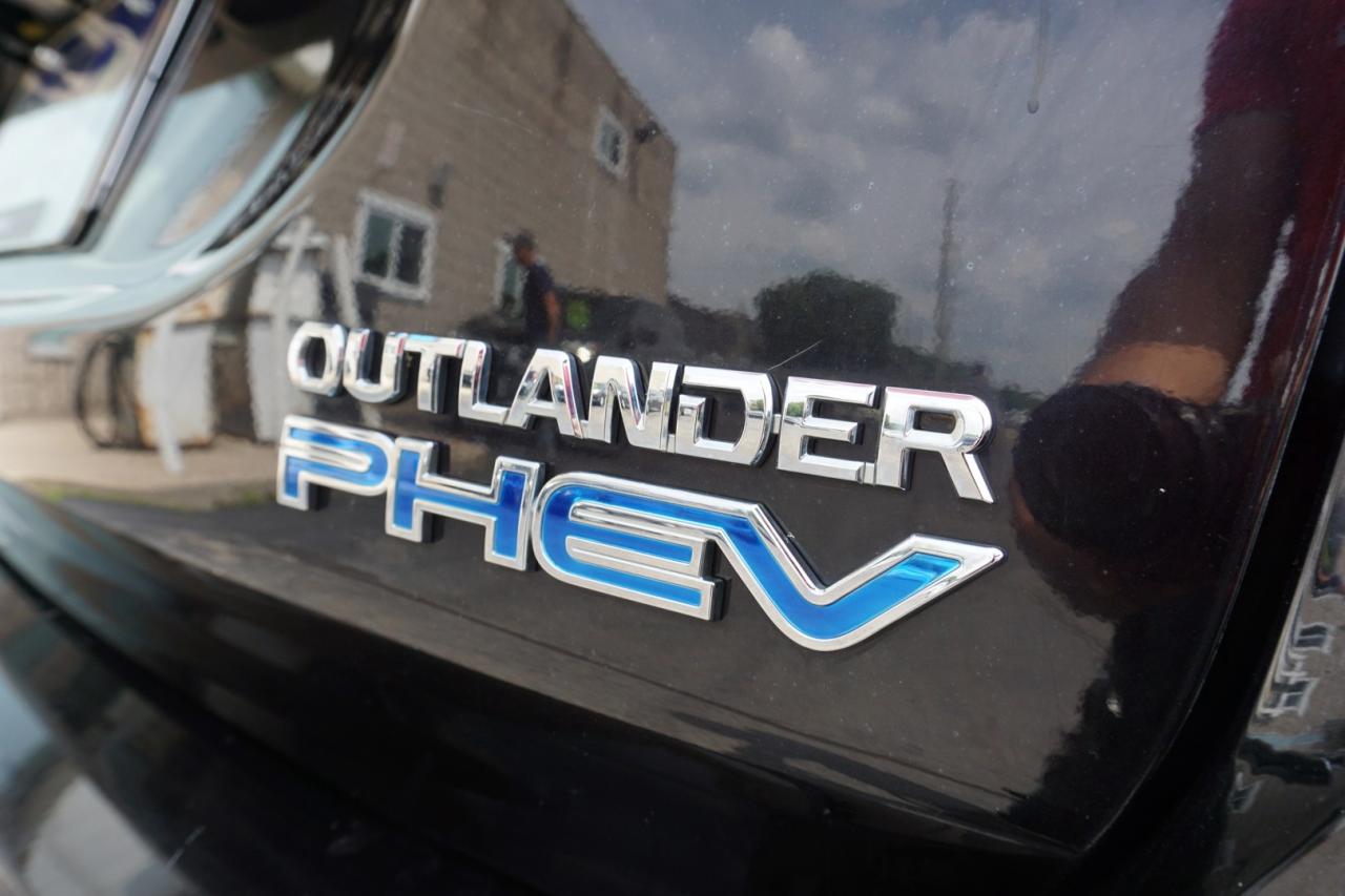 2018 Mitsubishi Outlander Phev SE S-AWC CERTIFIED *1 OWER*ACCIDENT FREE* CAMERA BLUETOOTH LEATHER HEATED SEATS CRUISE ALLOYS - Photo #36