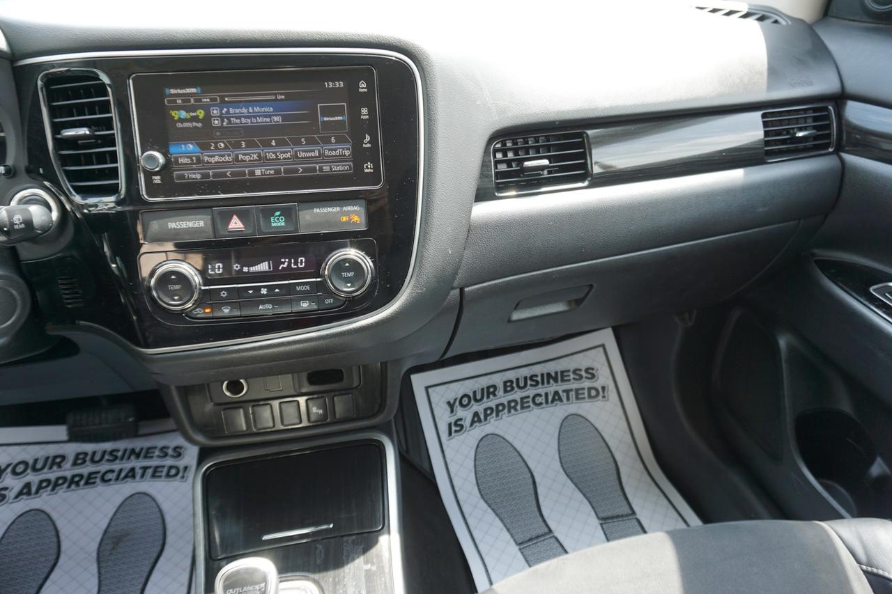 2018 Mitsubishi Outlander Phev SE S-AWC CERTIFIED *1 OWER*ACCIDENT FREE* CAMERA BLUETOOTH LEATHER HEATED SEATS CRUISE ALLOYS Photo