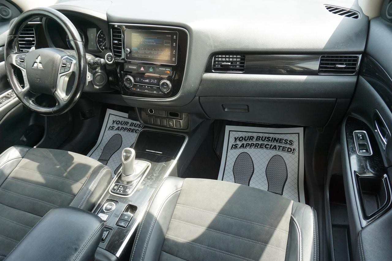 2018 Mitsubishi Outlander Phev SE S-AWC CERTIFIED *1 OWER*ACCIDENT FREE* CAMERA BLUETOOTH LEATHER HEATED SEATS CRUISE ALLOYS Photo