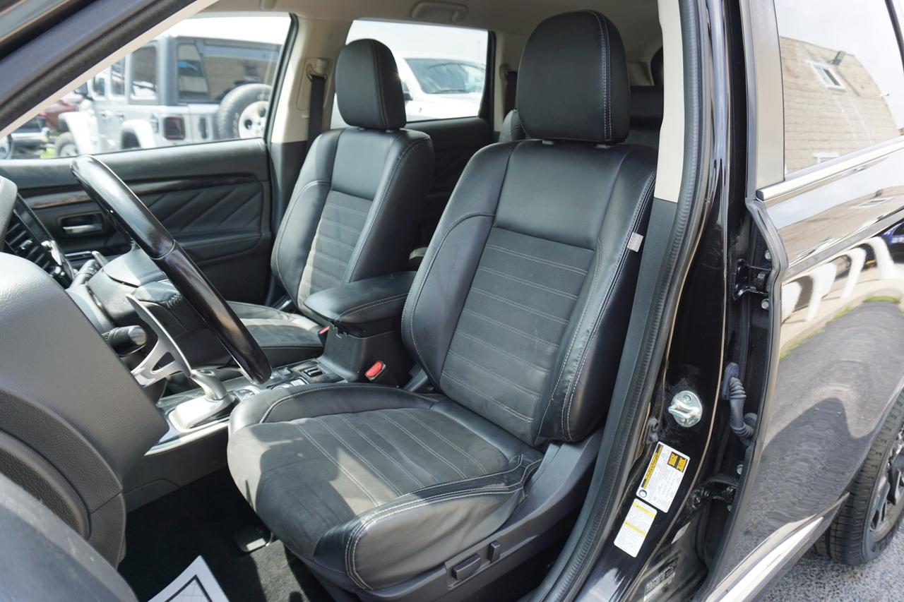 2018 Mitsubishi Outlander Phev SE S-AWC CERTIFIED *1 OWER*ACCIDENT FREE* CAMERA BLUETOOTH LEATHER HEATED SEATS CRUISE ALLOYS Photo