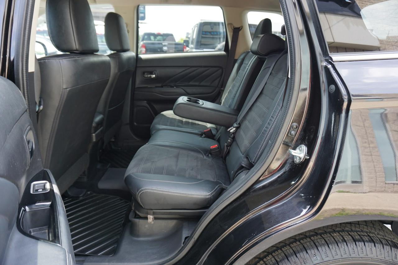 2018 Mitsubishi Outlander Phev SE S-AWC CERTIFIED *1 OWER*ACCIDENT FREE* CAMERA BLUETOOTH LEATHER HEATED SEATS CRUISE ALLOYS Photo