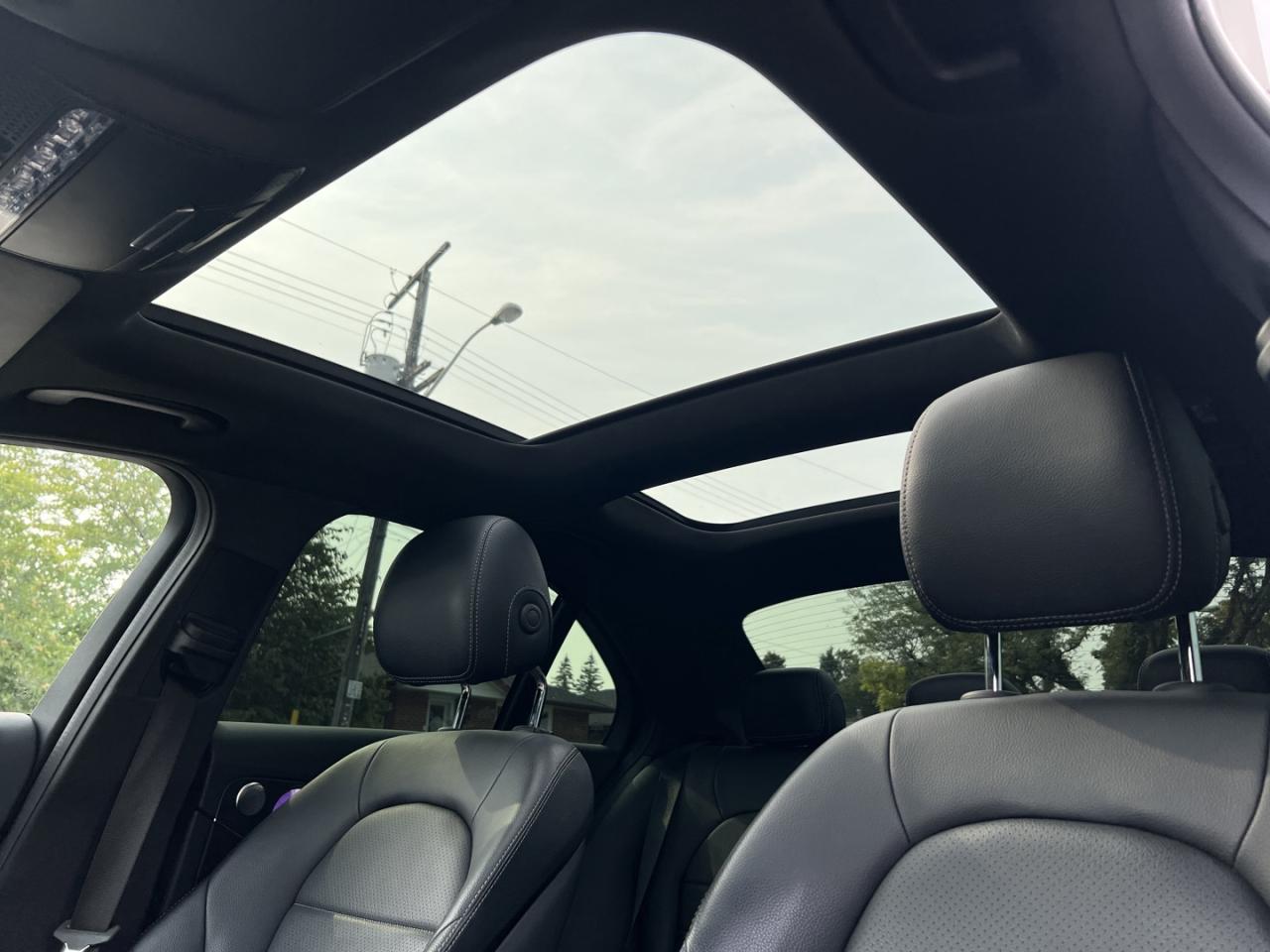 2018 Mercedes-Benz C-Class C300 4MATIC Sedan - Photo #7