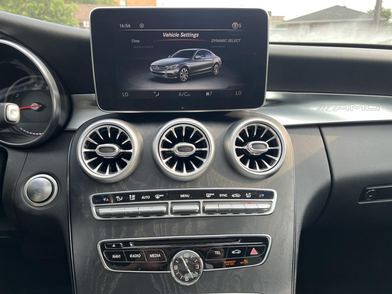 2018 Mercedes-Benz C-Class C300 4MATIC Sedan - Photo #22