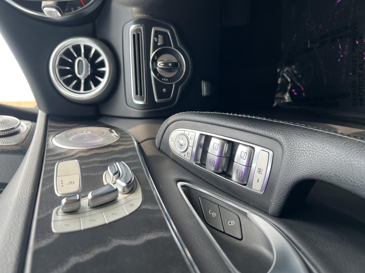 2018 Mercedes-Benz C-Class C300 4MATIC Sedan - Photo #24