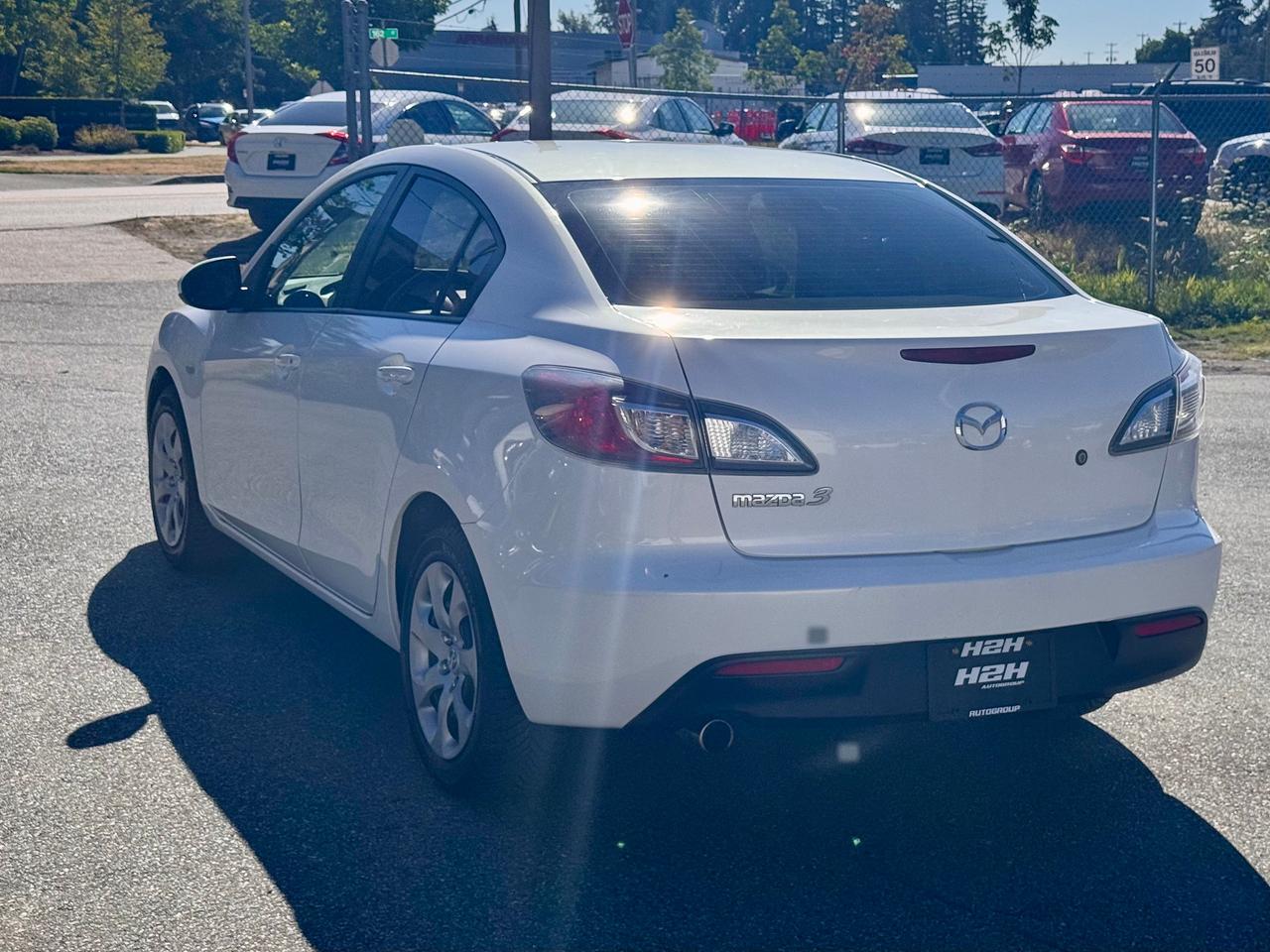 2010 Mazda MAZDA3 FINANCING AVAILABLE Photo7