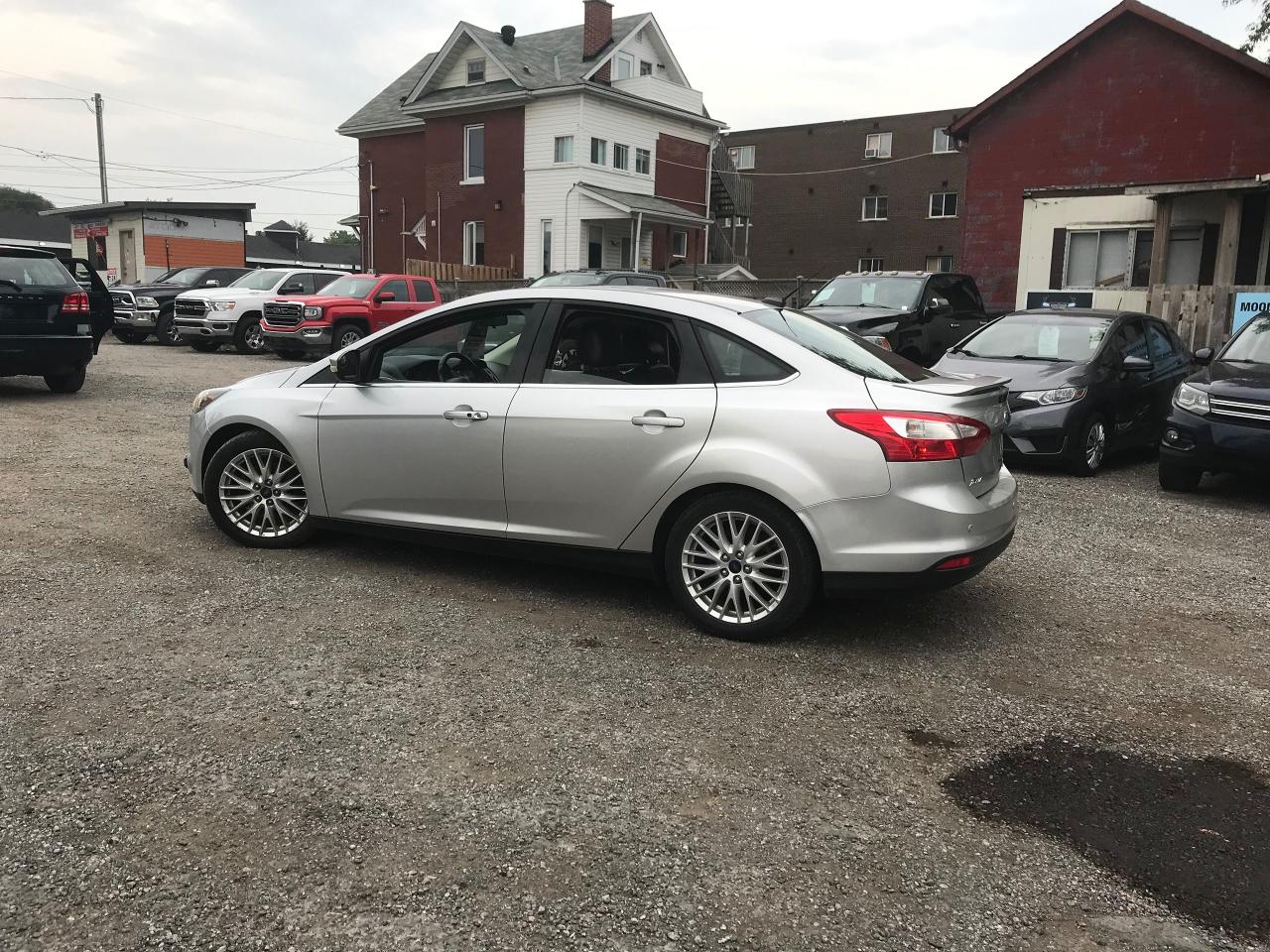 2014 Ford Focus Titanium - Photo #22