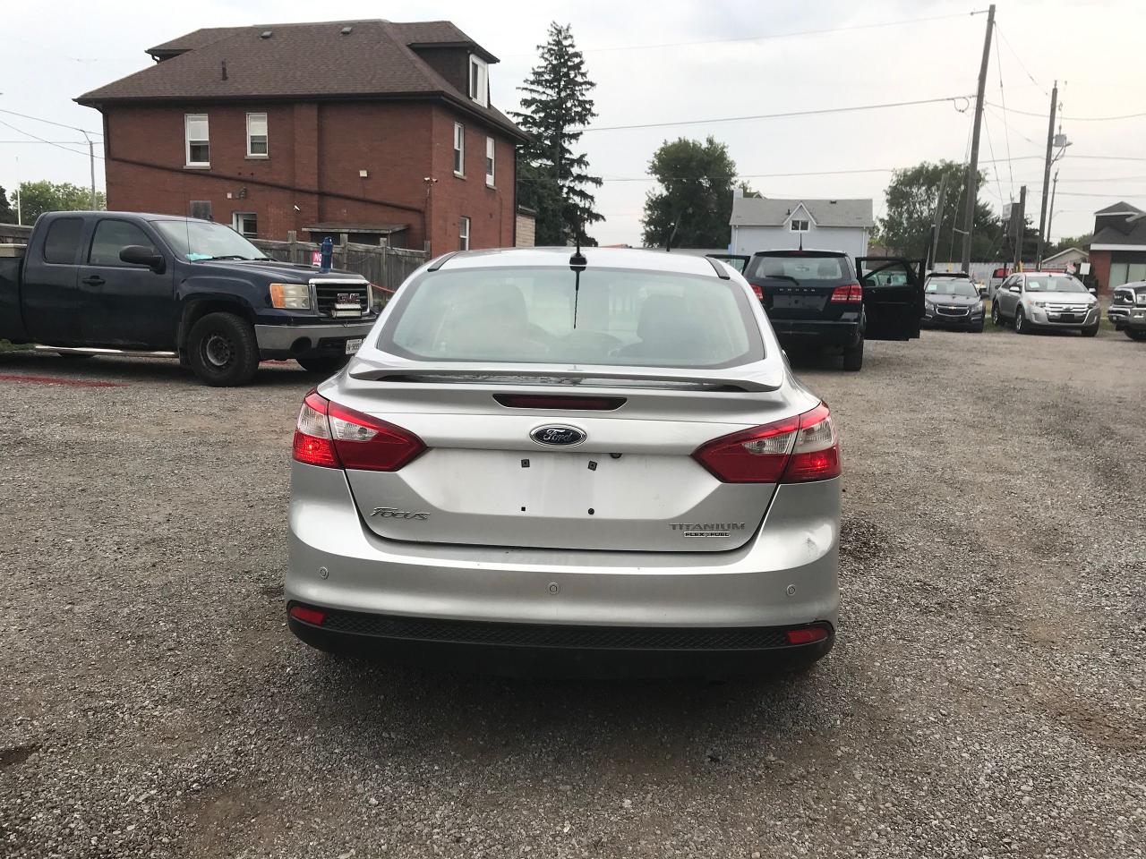 2014 Ford Focus Titanium - Photo #24
