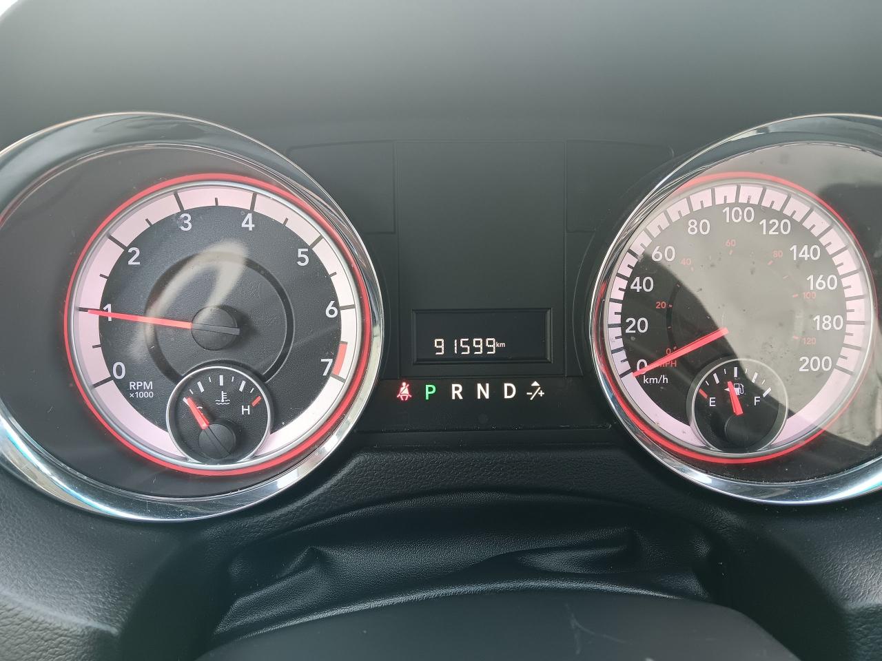 2014 Dodge Grand Caravan SXT 7 Passenger Sto N Go - Photo #13