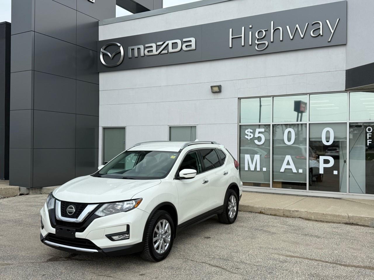 Used 2018 Nissan Rogue  for sale in Steinbach, MB