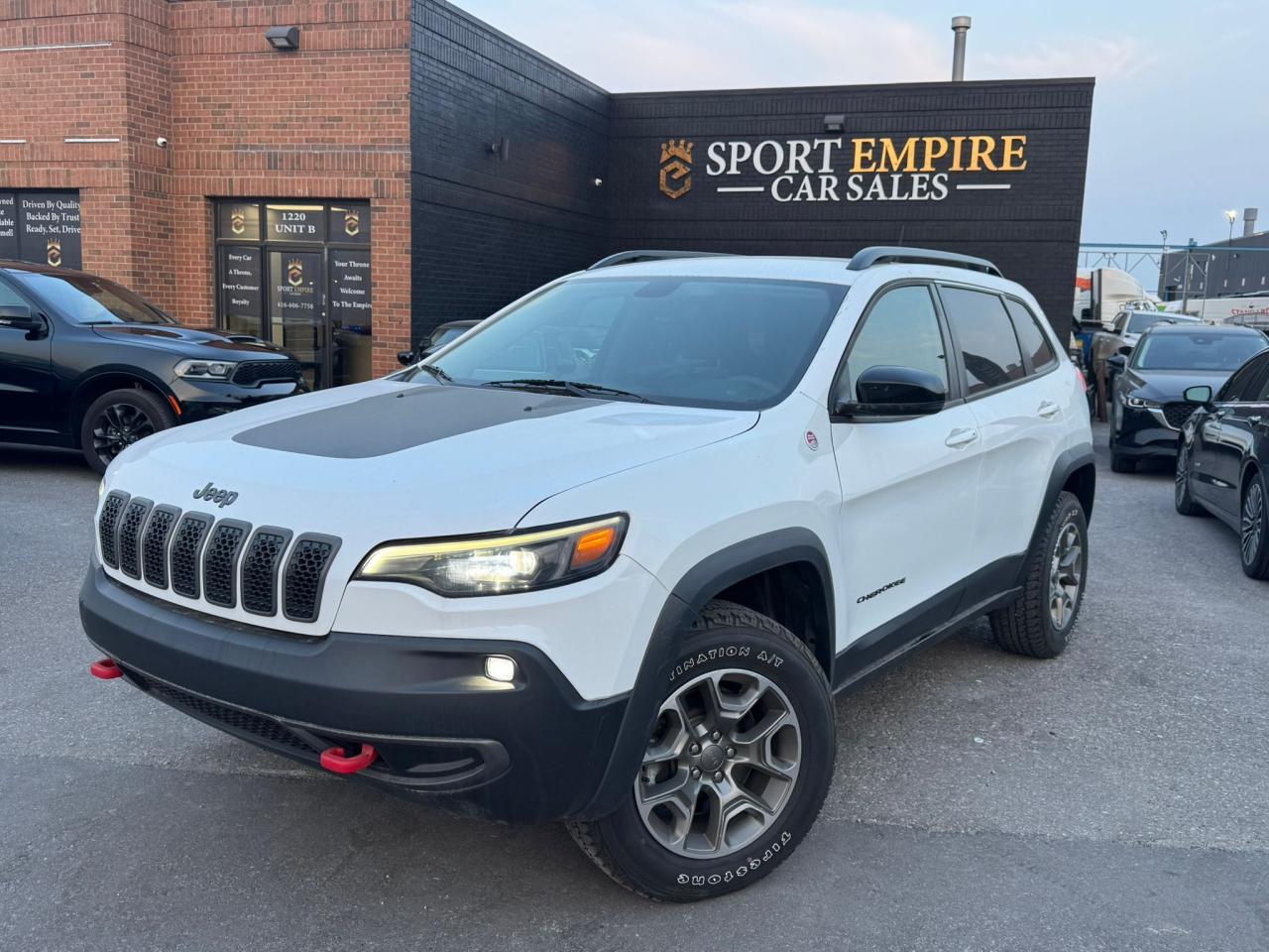 2022 Jeep Cherokee Trailhawk - Photo #8