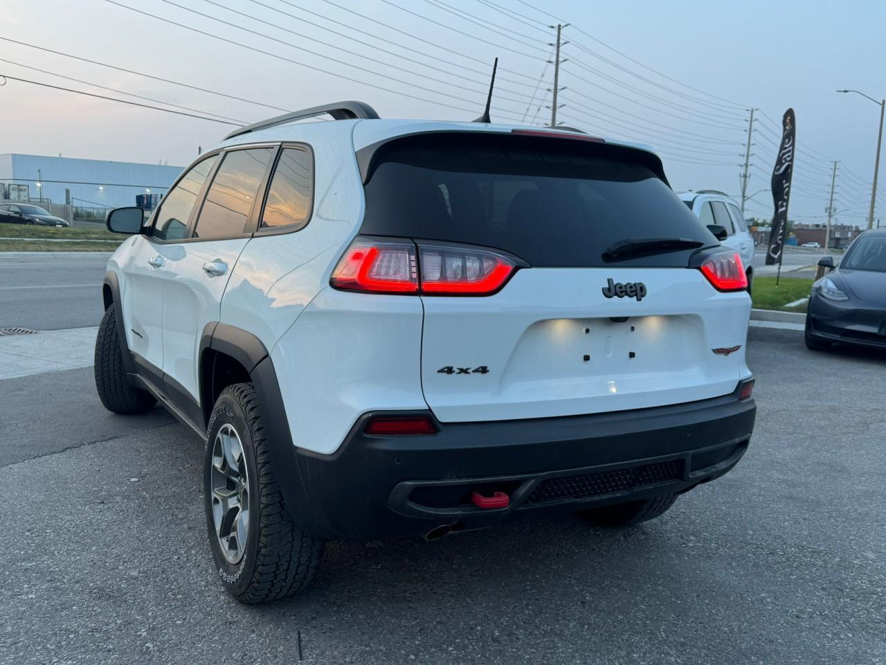 2022 Jeep Cherokee Trailhawk - Photo #7