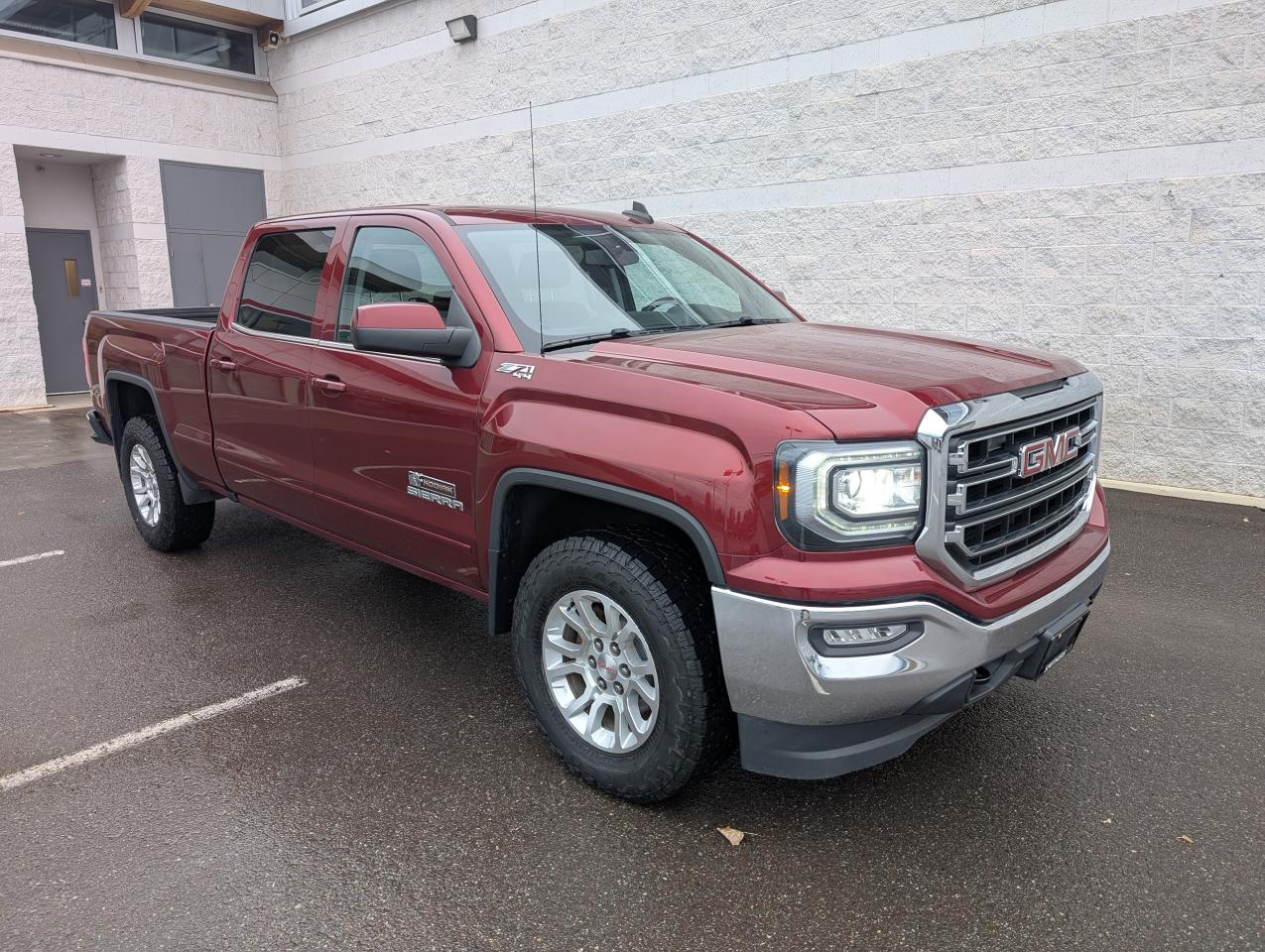 Used 2017 GMC Sierra 1500 SLE for sale in Smithers, BC