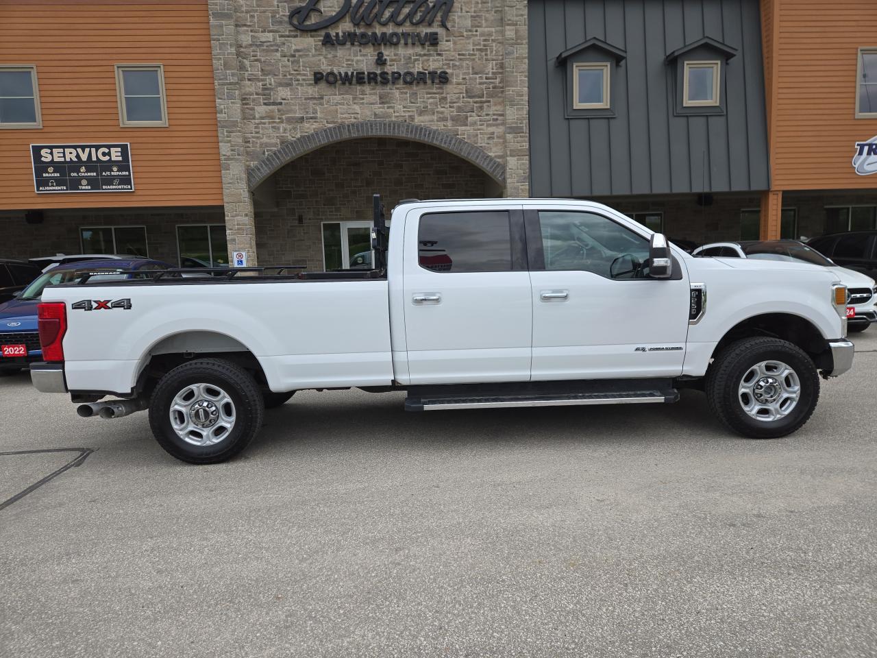 2021 Ford F-250 LARIAT Photo2