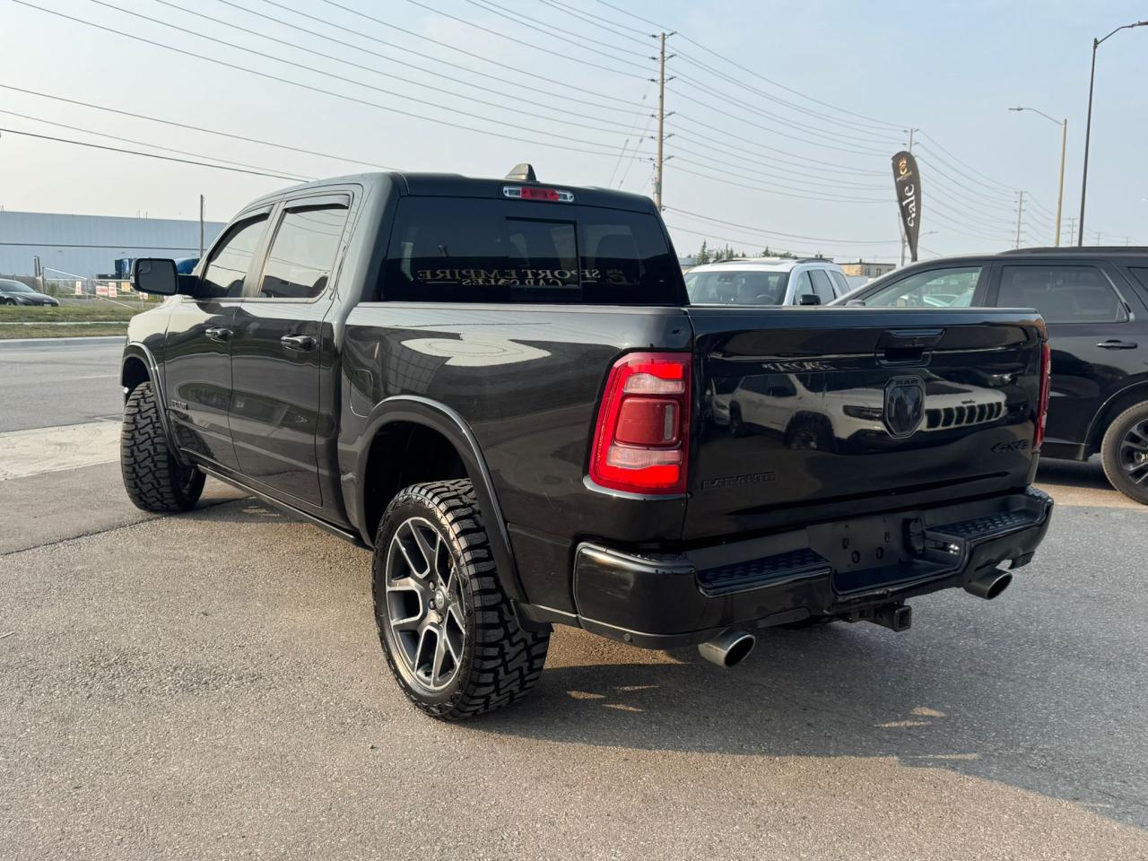 2019 RAM 1500 Laramie - Photo #5