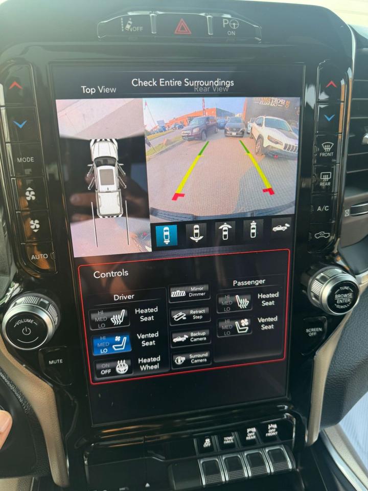 2019 RAM 1500 Laramie - Photo #17