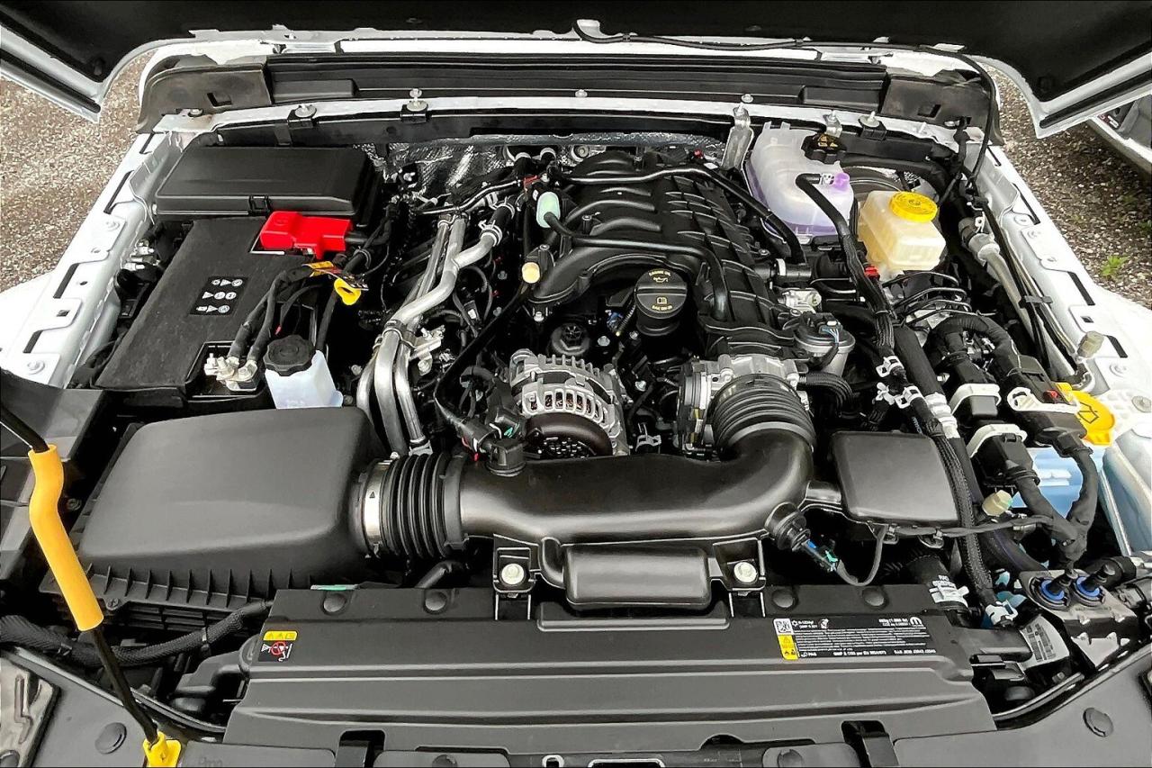 2025 Jeep Wrangler SAHARA | Leather | Tech Grp  | Side Steps Photo