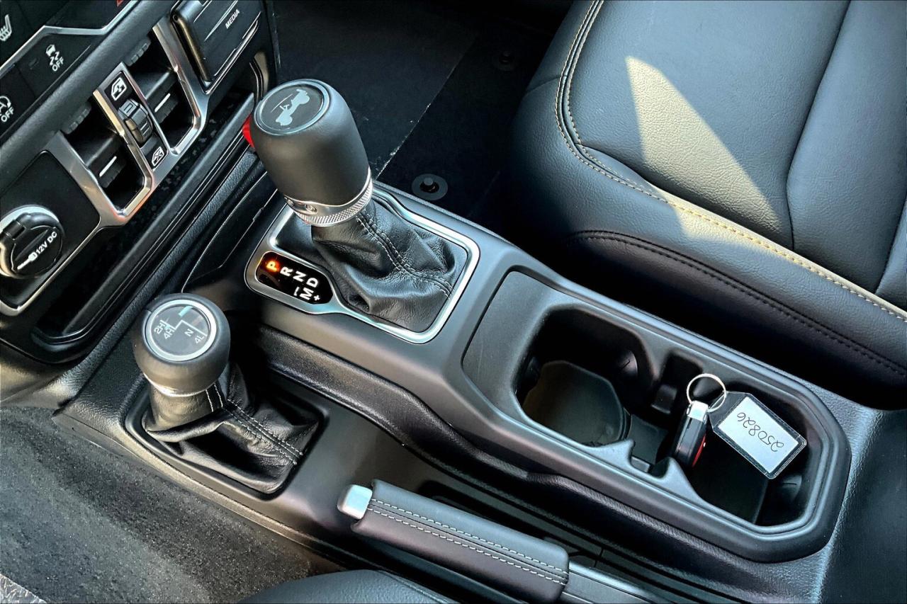 2025 Jeep Wrangler SAHARA | Leather | Safety Grp | Hardtop | Steps Photo