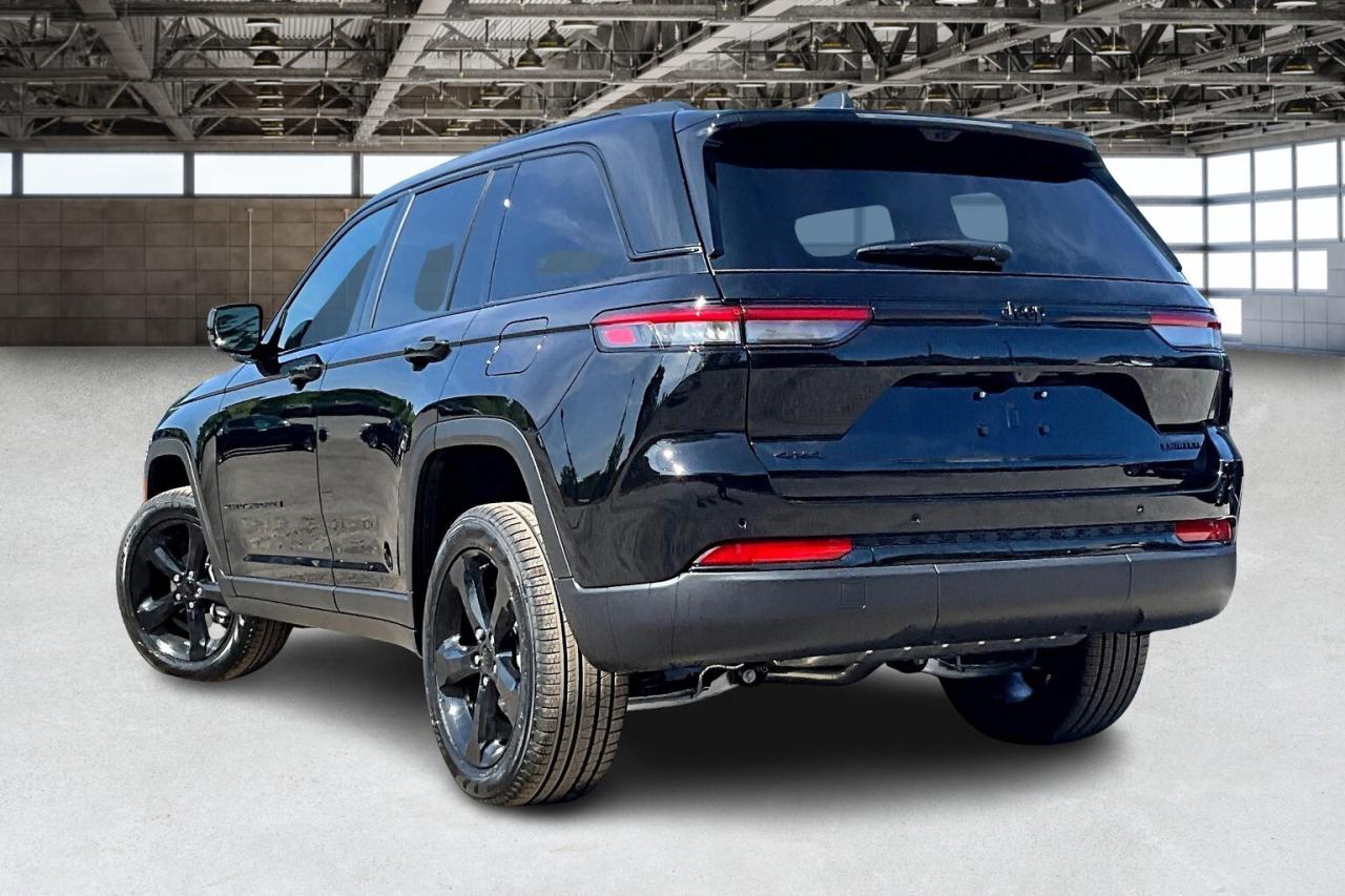 2025 Jeep Grand Cherokee LIMITED | Black App Pkg | Pano Roof | LuxTech 2 Photo