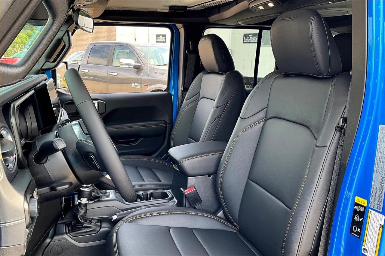 2025 Jeep Wrangler SAHARA | Leather | Safety Grp | Hardtop | Steps Photo