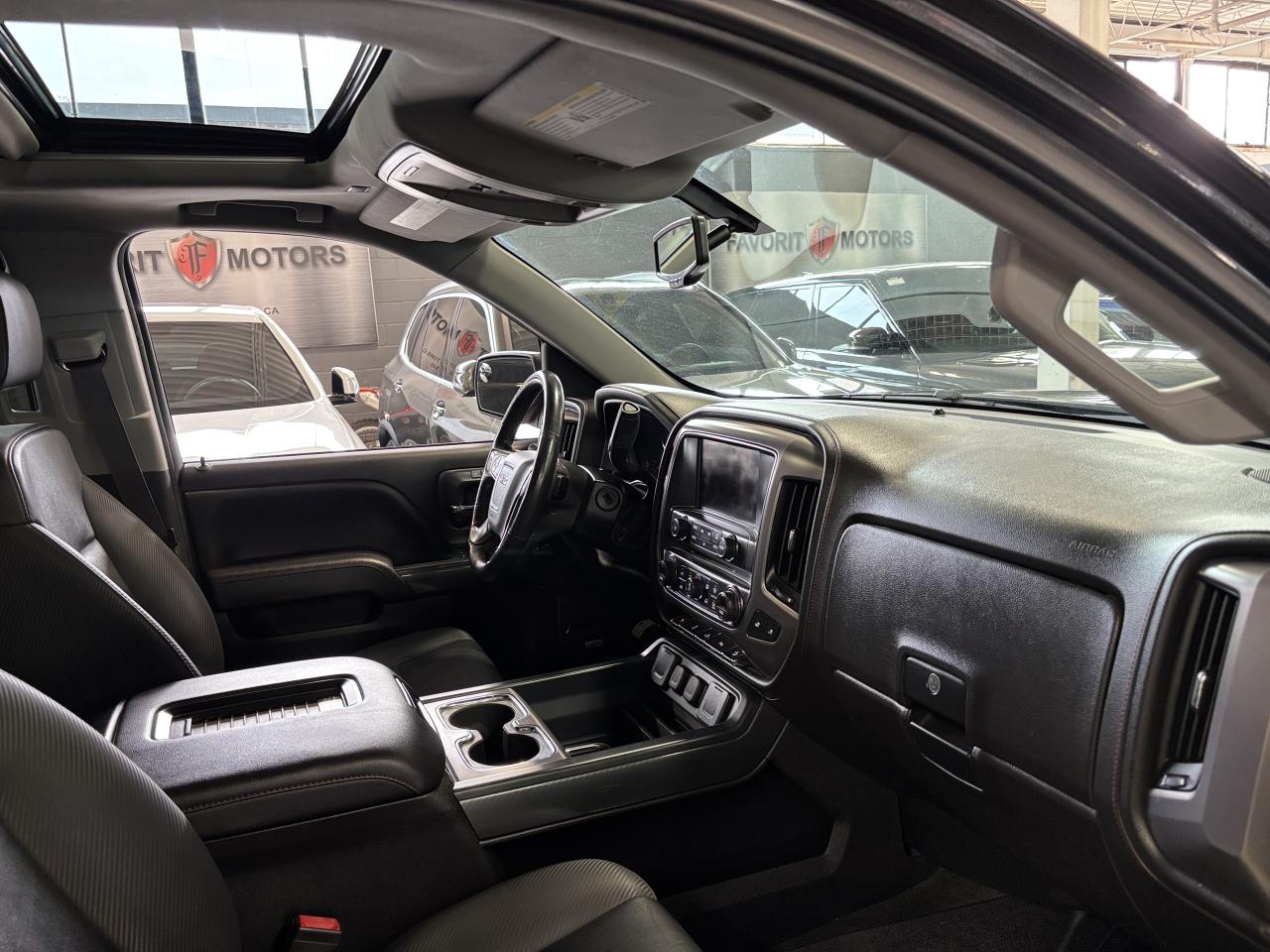 2017 GMC Sierra 1500 SLT|4WD|ALLTERRAIN|CREW|NAV|BOSE|SUNROOF|LEATHER|+ - Photo #10