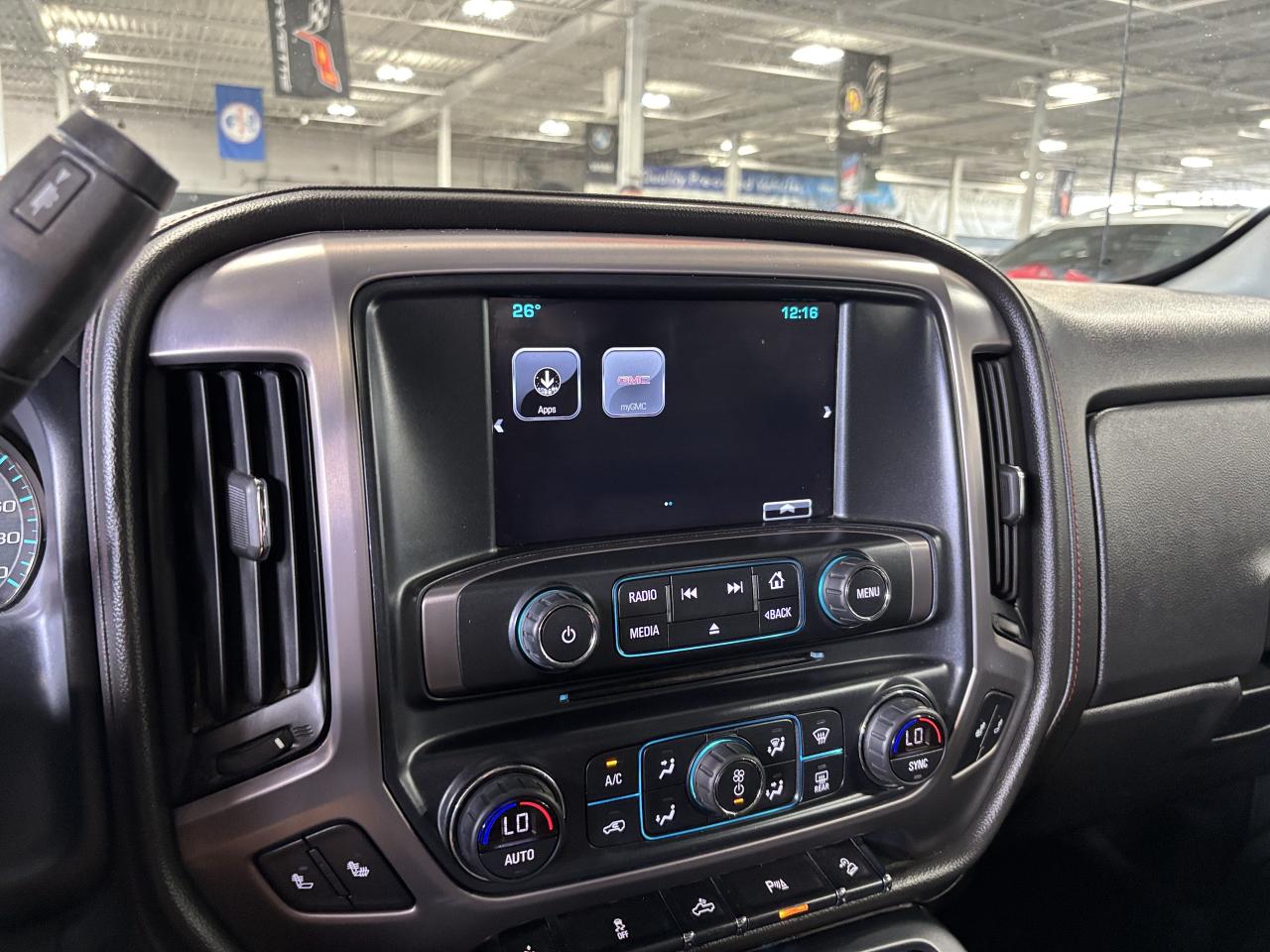 2017 GMC Sierra 1500 SLT|4WD|ALLTERRAIN|CREW|NAV|BOSE|SUNROOF|LEATHER|+ - Photo #18