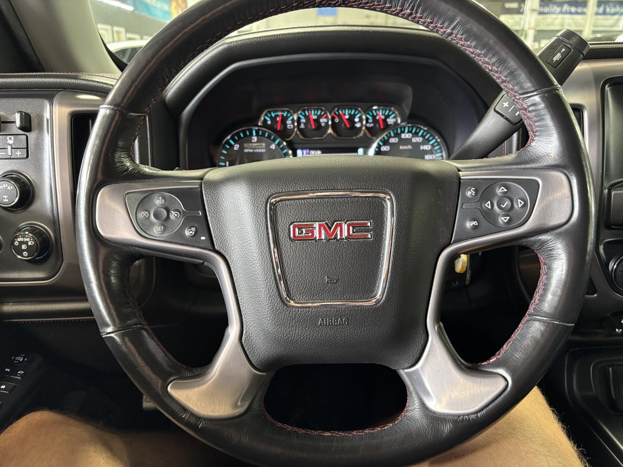2017 GMC Sierra 1500 SLT|4WD|ALLTERRAIN|CREW|NAV|BOSE|SUNROOF|LEATHER|+ - Photo #24