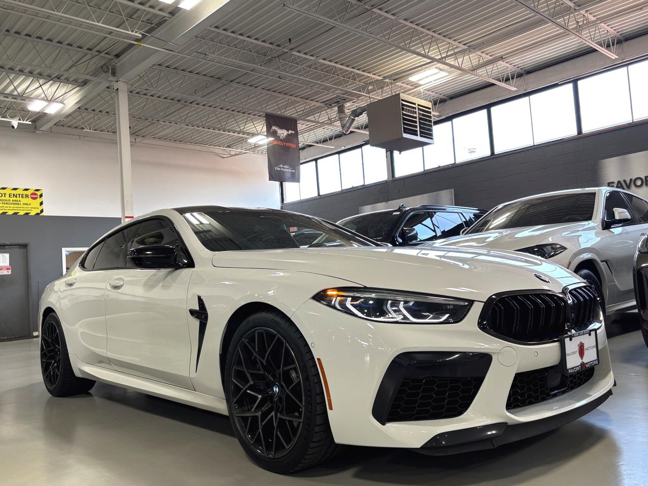 2021 BMW M8 Competition Gran Coupe|NO LUX TAX|CARBON|HUD|3DCAM - Photo #2