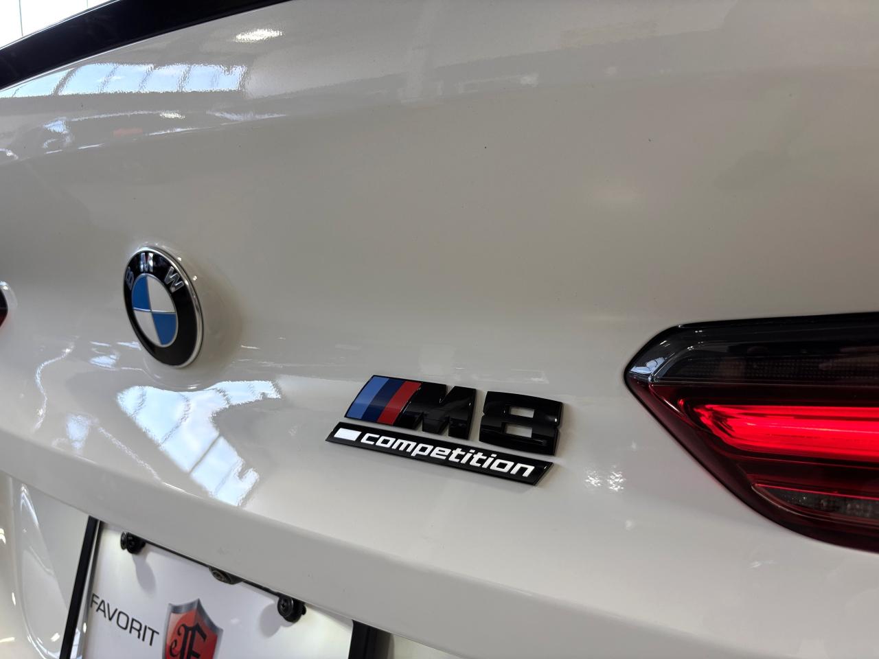 2021 BMW M8 Competition Gran Coupe|NO LUX TAX|CARBON|HUD|3DCAM - Photo #9