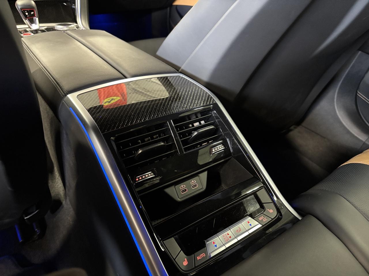 2021 BMW M8 Competition Gran Coupe|NO LUX TAX|CARBON|HUD|3DCAM - Photo #16