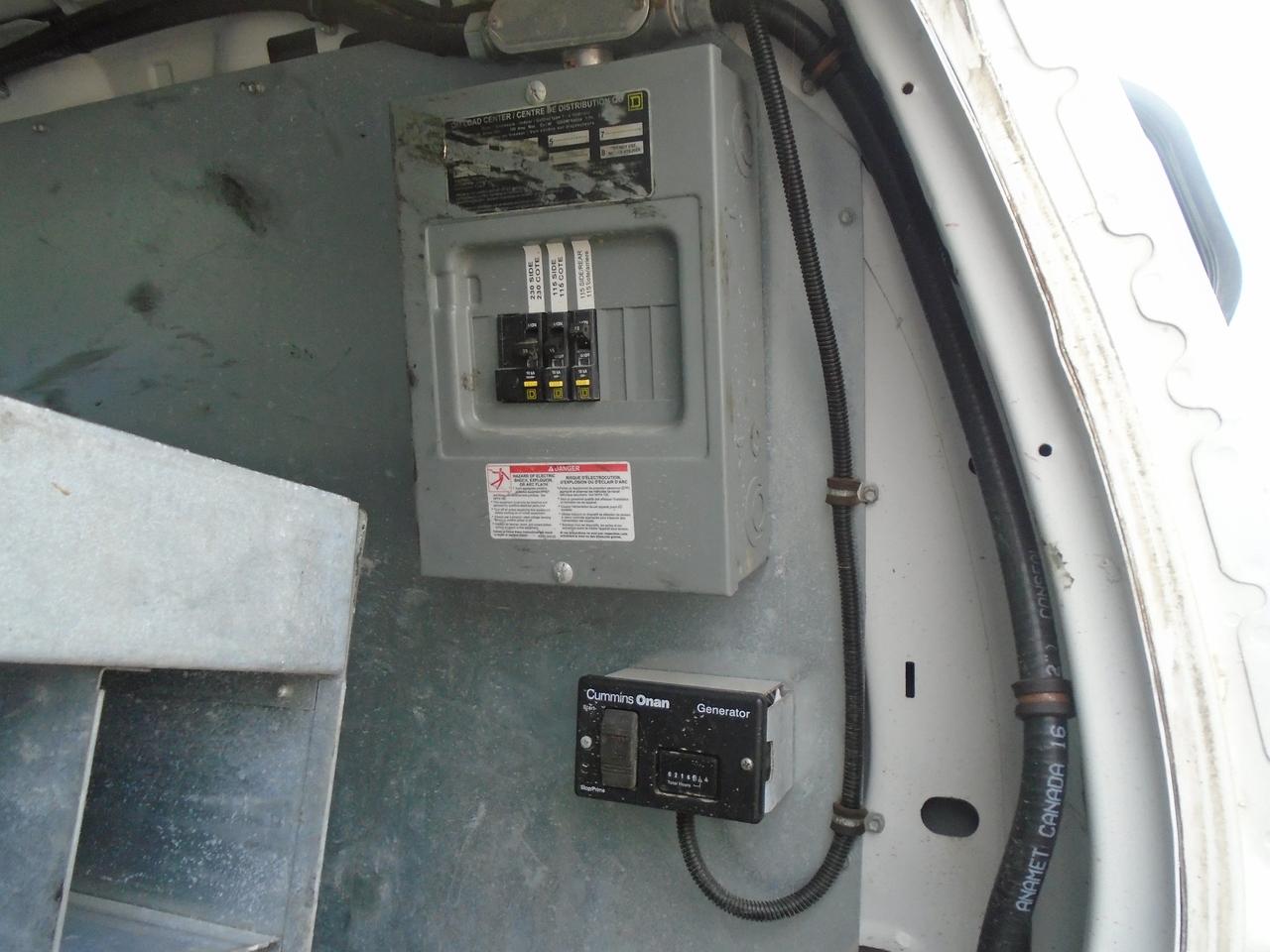 2011 Ford Econoline E-350 Super Duty Commercial Photo