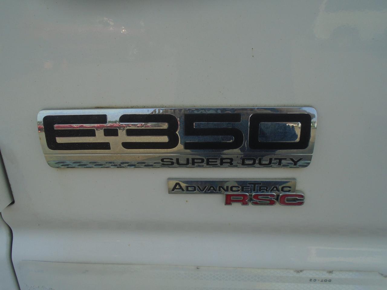 2011 Ford Econoline E-350 Super Duty Commercial Photo
