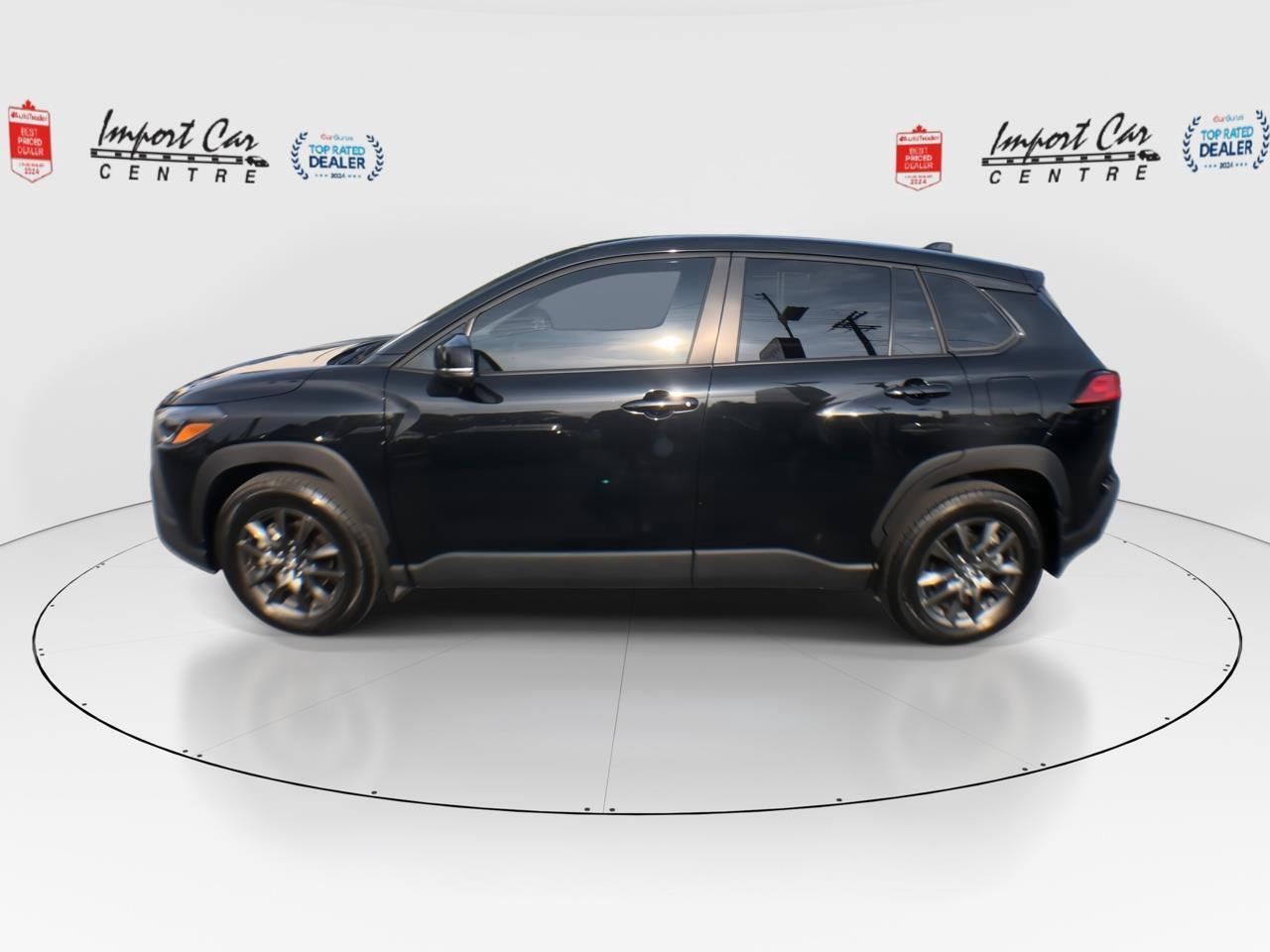 2024 Toyota Corolla Cross LE AWD, BLIS, HTD. SEATS & STEER. WHEEL, BK.CAM, A Photo