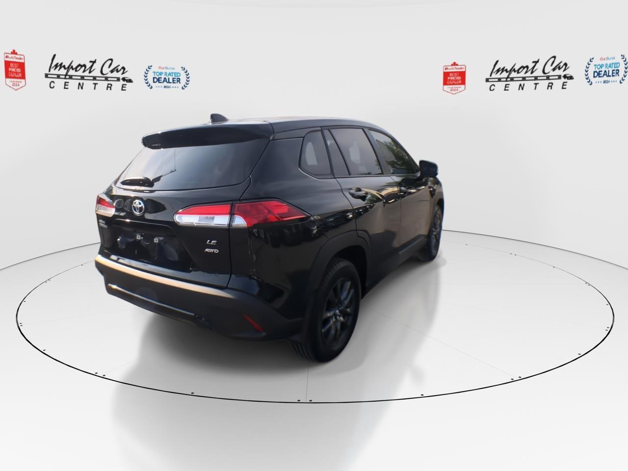 2024 Toyota Corolla Cross LE AWD, BLIS, HTD. SEATS & STEER. WHEEL, BK.CAM, A Photo