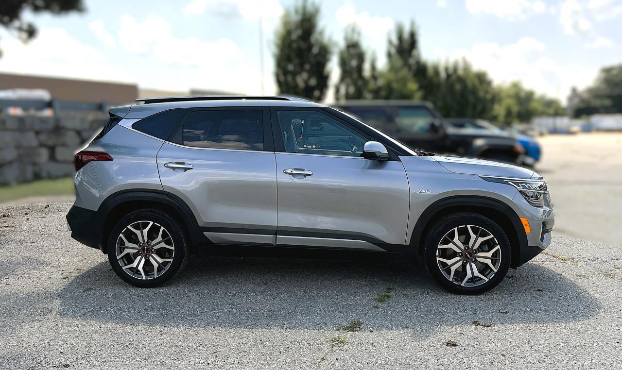 2022 Kia Seltos SX Turbo AWD w-Black Interior | NAVIGATION | BOSE Photo3