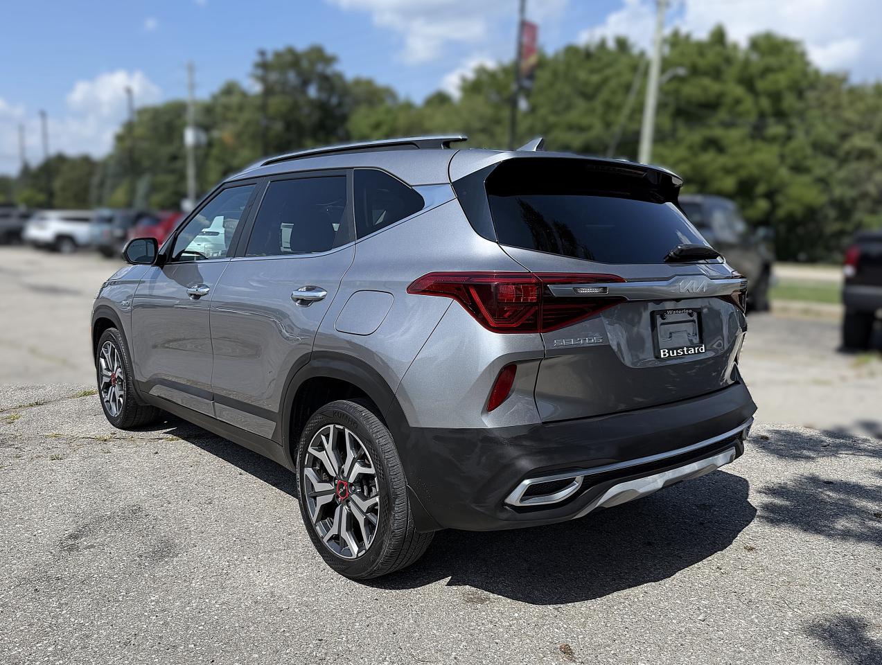 2022 Kia Seltos SX Turbo AWD w-Black Interior | NAVIGATION | BOSE Photo