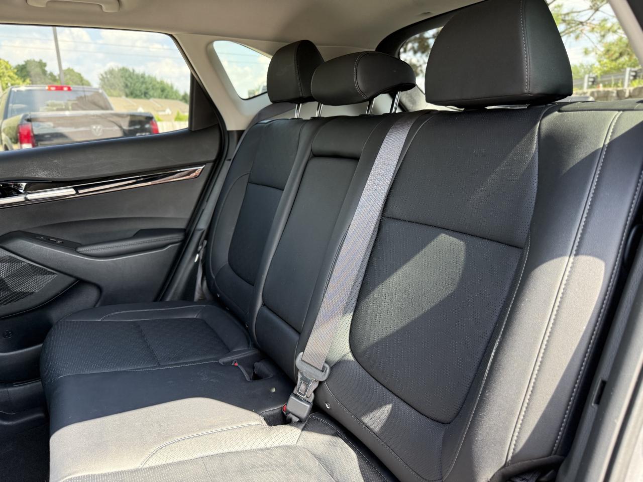 2022 Kia Seltos SX Turbo AWD w-Black Interior | NAVIGATION | BOSE Photo