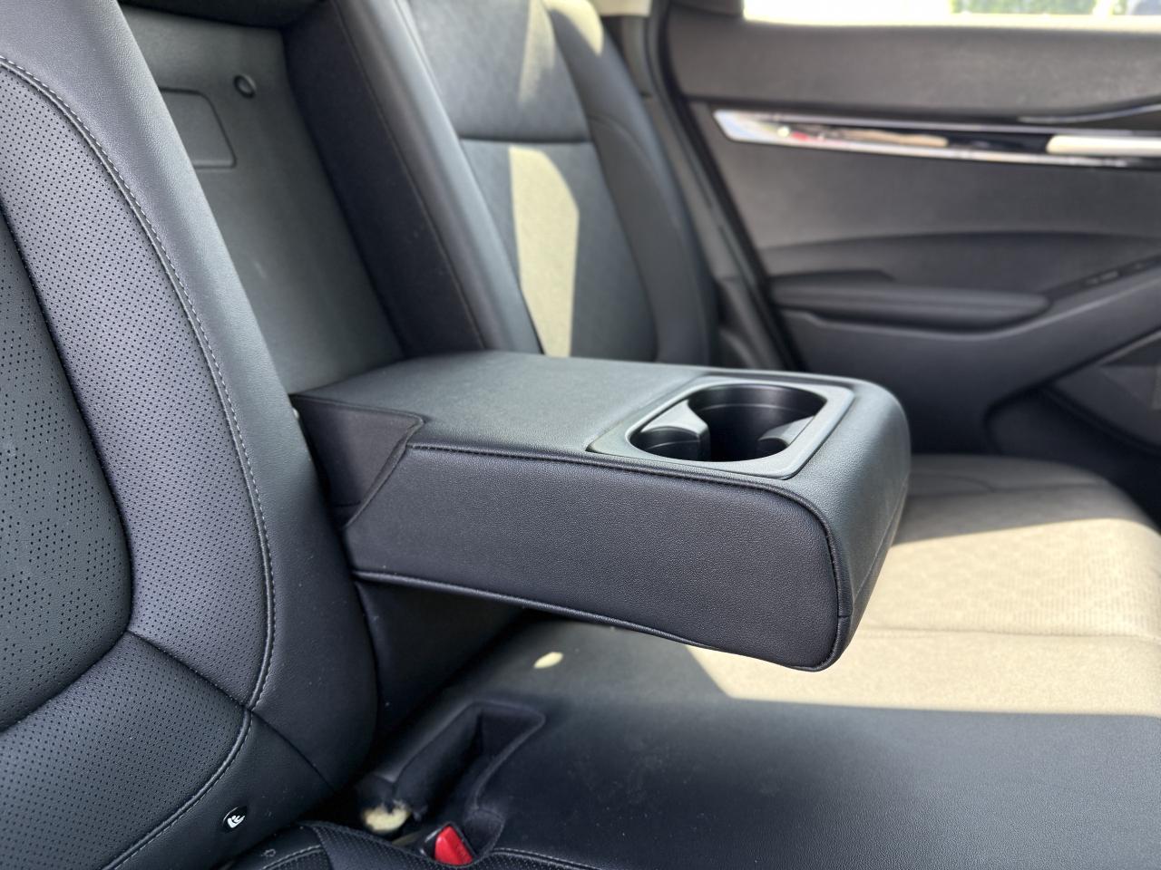 2022 Kia Seltos SX Turbo AWD w-Black Interior | NAVIGATION | BOSE Photo