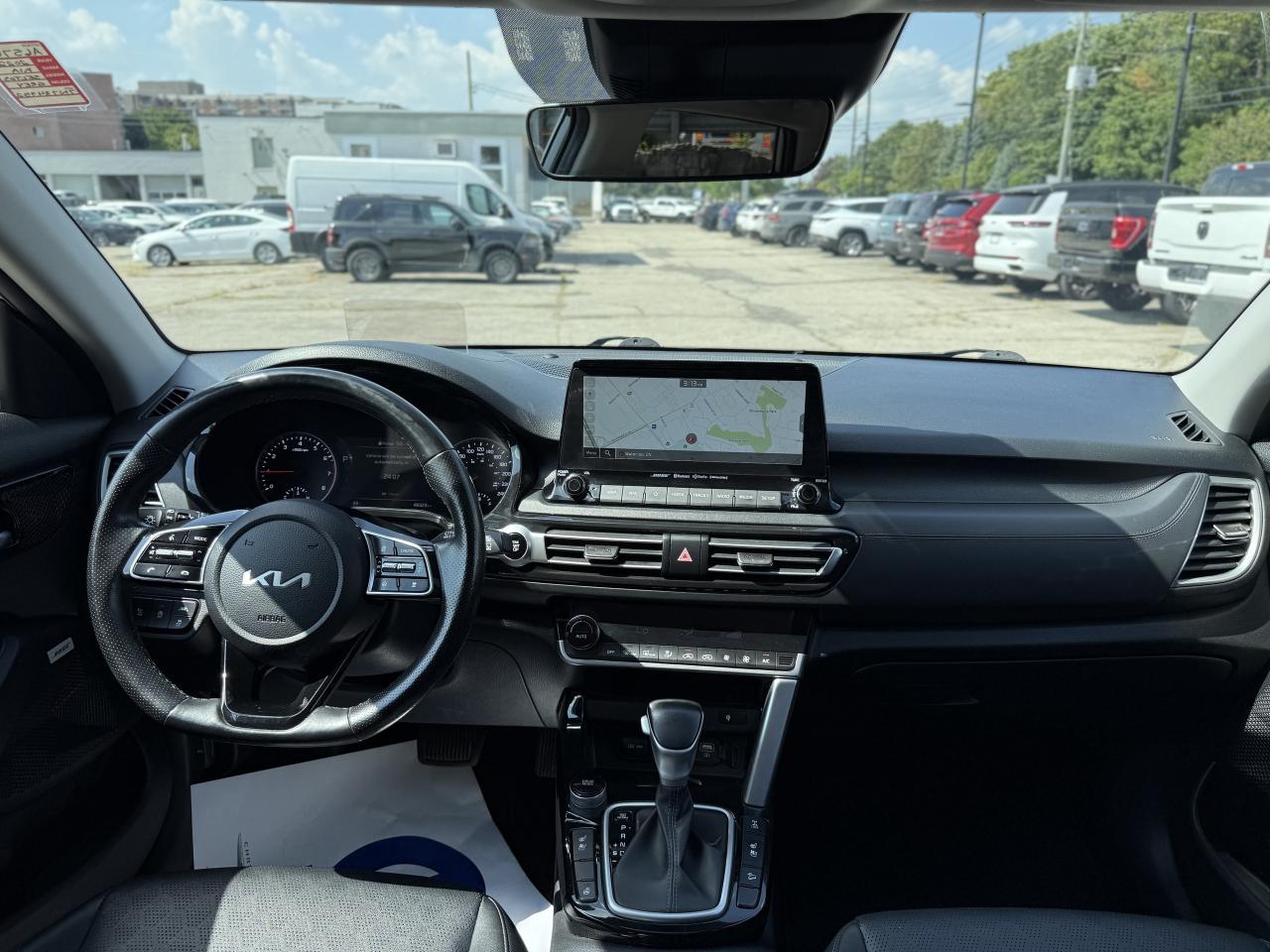 2022 Kia Seltos SX Turbo AWD w-Black Interior | NAVIGATION | BOSE Photo