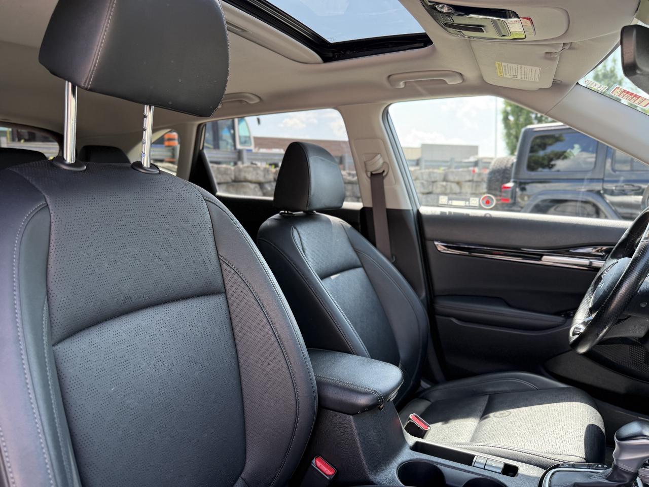 2022 Kia Seltos SX Turbo AWD w-Black Interior | NAVIGATION | BOSE Photo