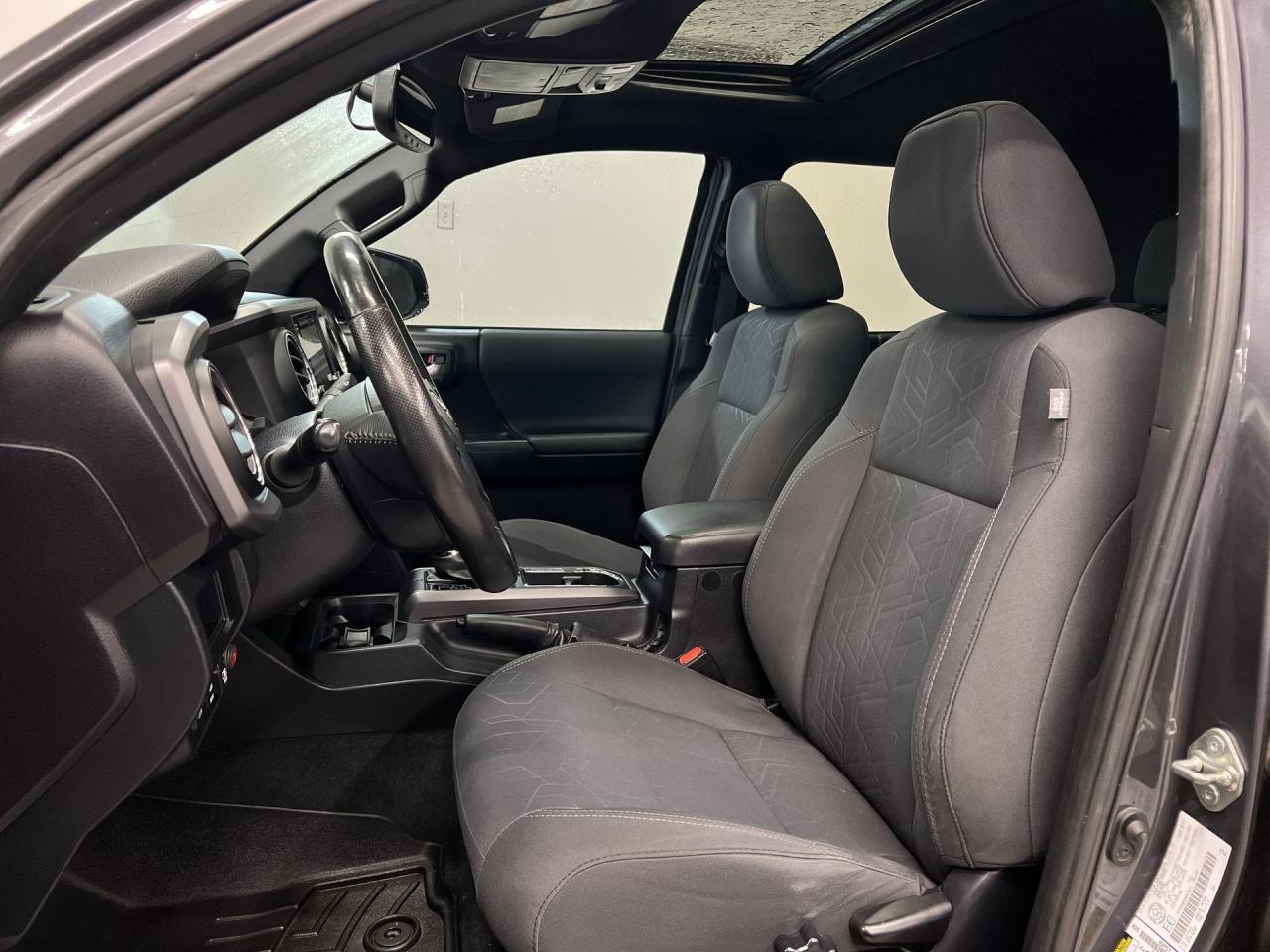 2017 Toyota Tacoma TRD SPORT 4X4 UPGRADE| CREW| SUNROOF| HTD SEATS Photo