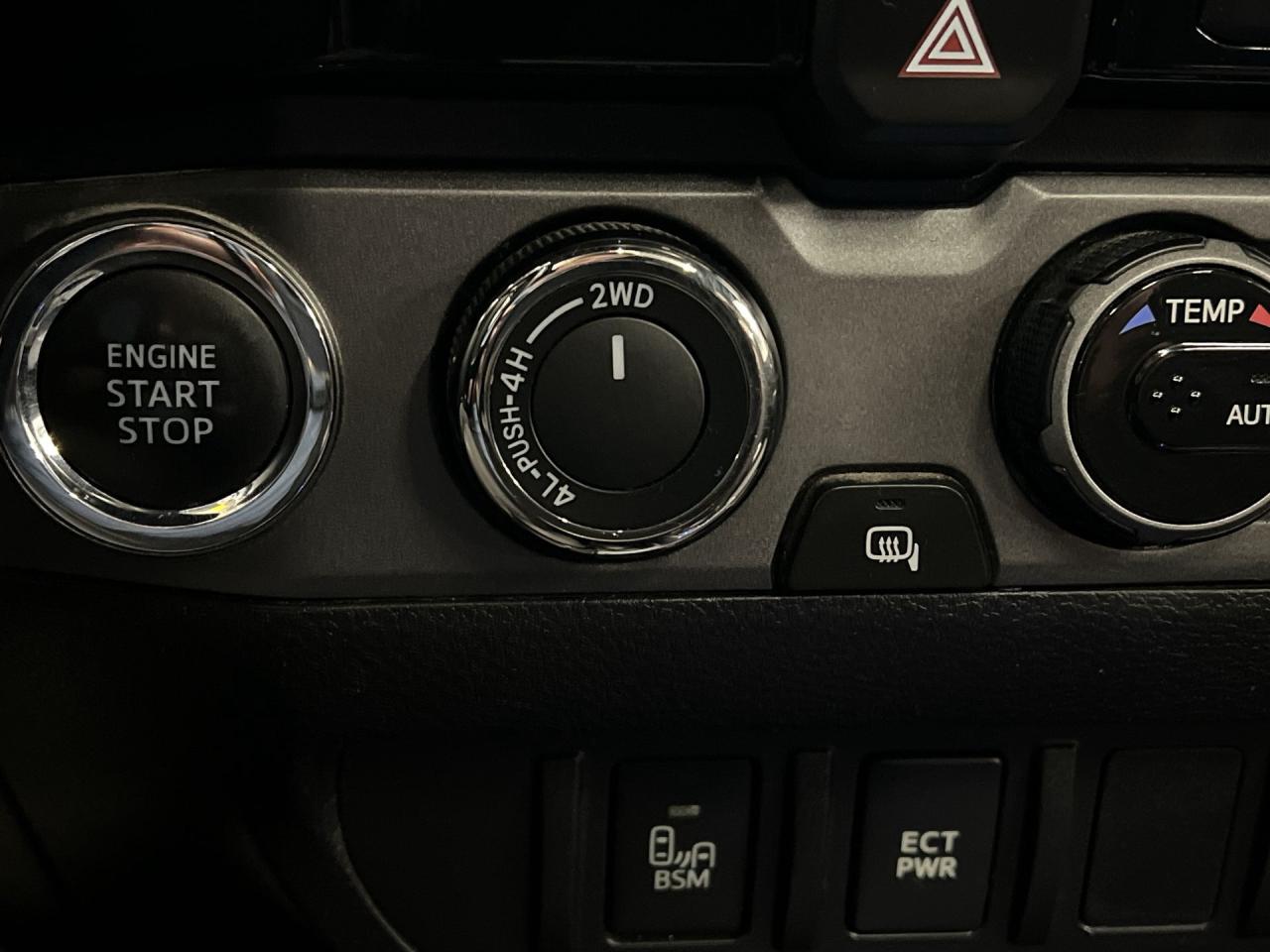 2017 Toyota Tacoma TRD SPORT 4X4 UPGRADE| CREW| SUNROOF| HTD SEATS Photo