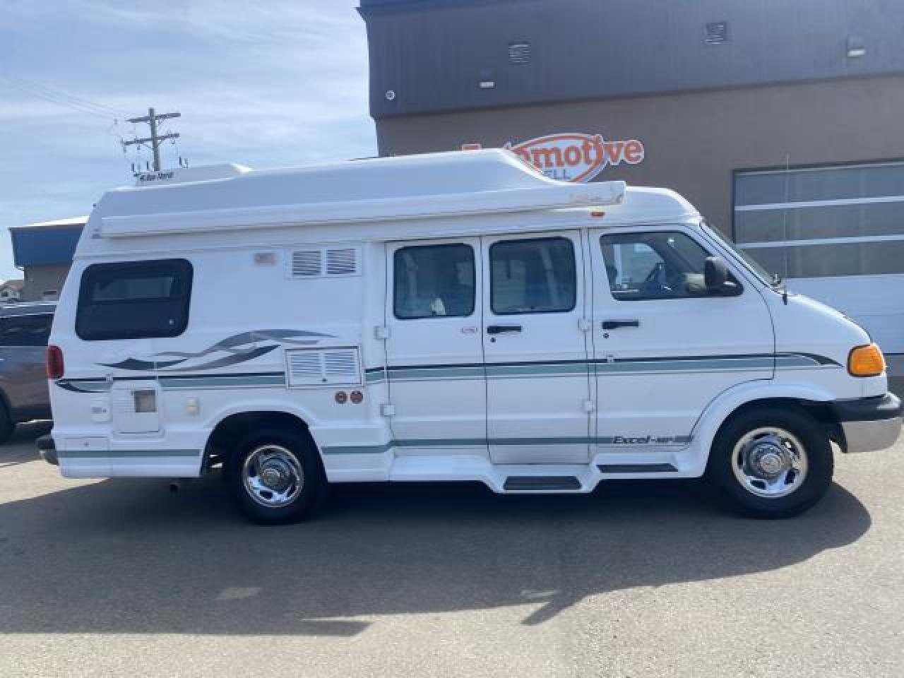 Used 2001 Dodge PLEASURE-WAY 3500 LWB for sale in Stettler, AB