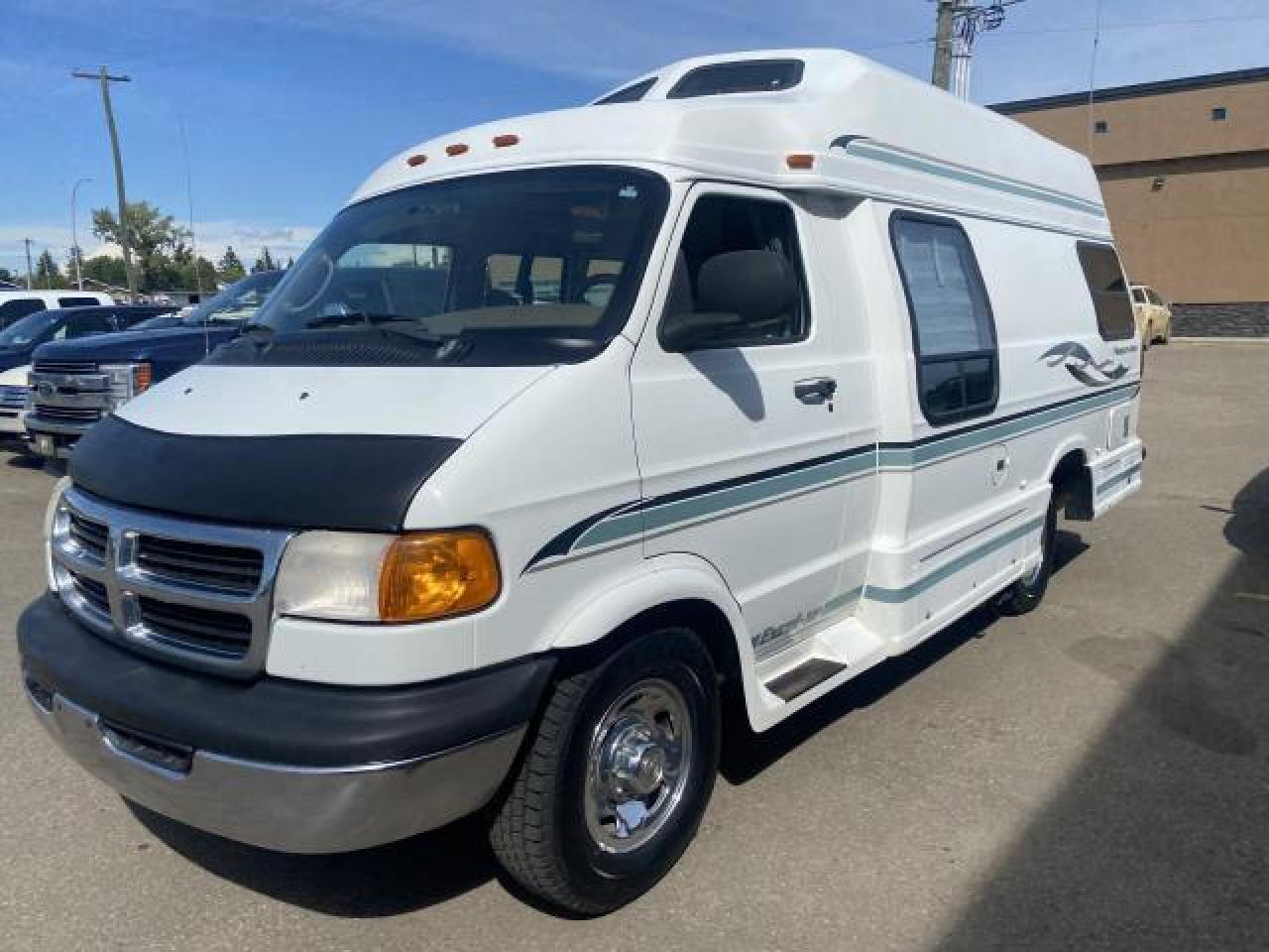 2001 Dodge PLEASURE-WAY 3500 LWB - Photo #5