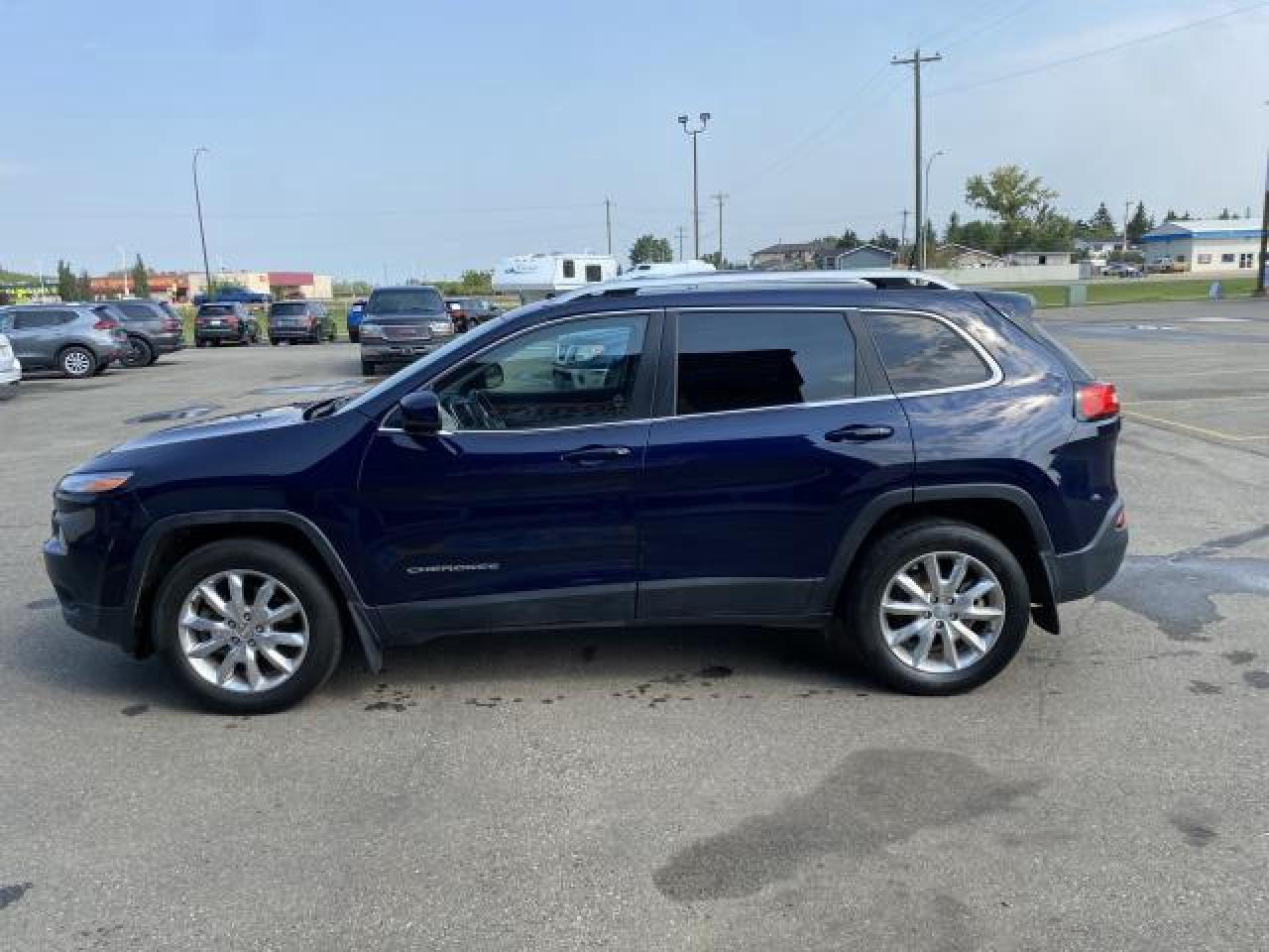 2016 Jeep Cherokee Limited 4WD - Photo #5